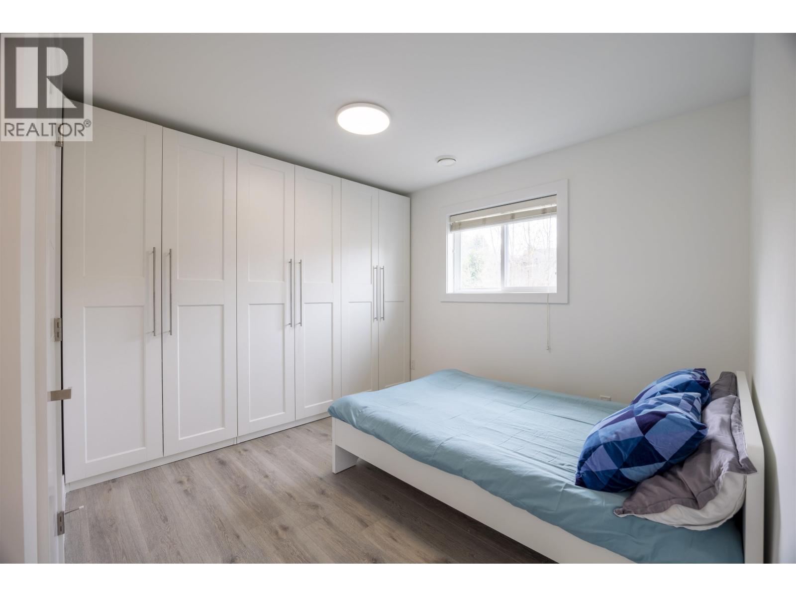 5705 Woodsworth Street, Burnaby, British Columbia  V5G 1S6 - Photo 19 - R3096411