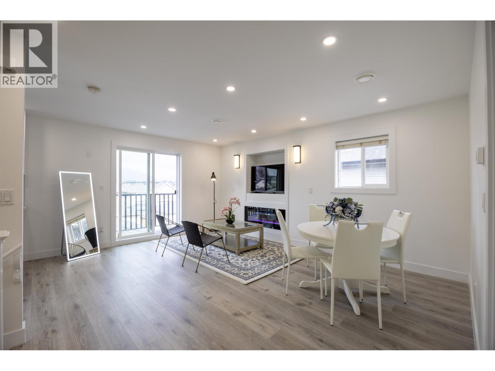 5705 Woodsworth Street, Burnaby, British Columbia  V5G 1S6 - Photo 21 - R3096411