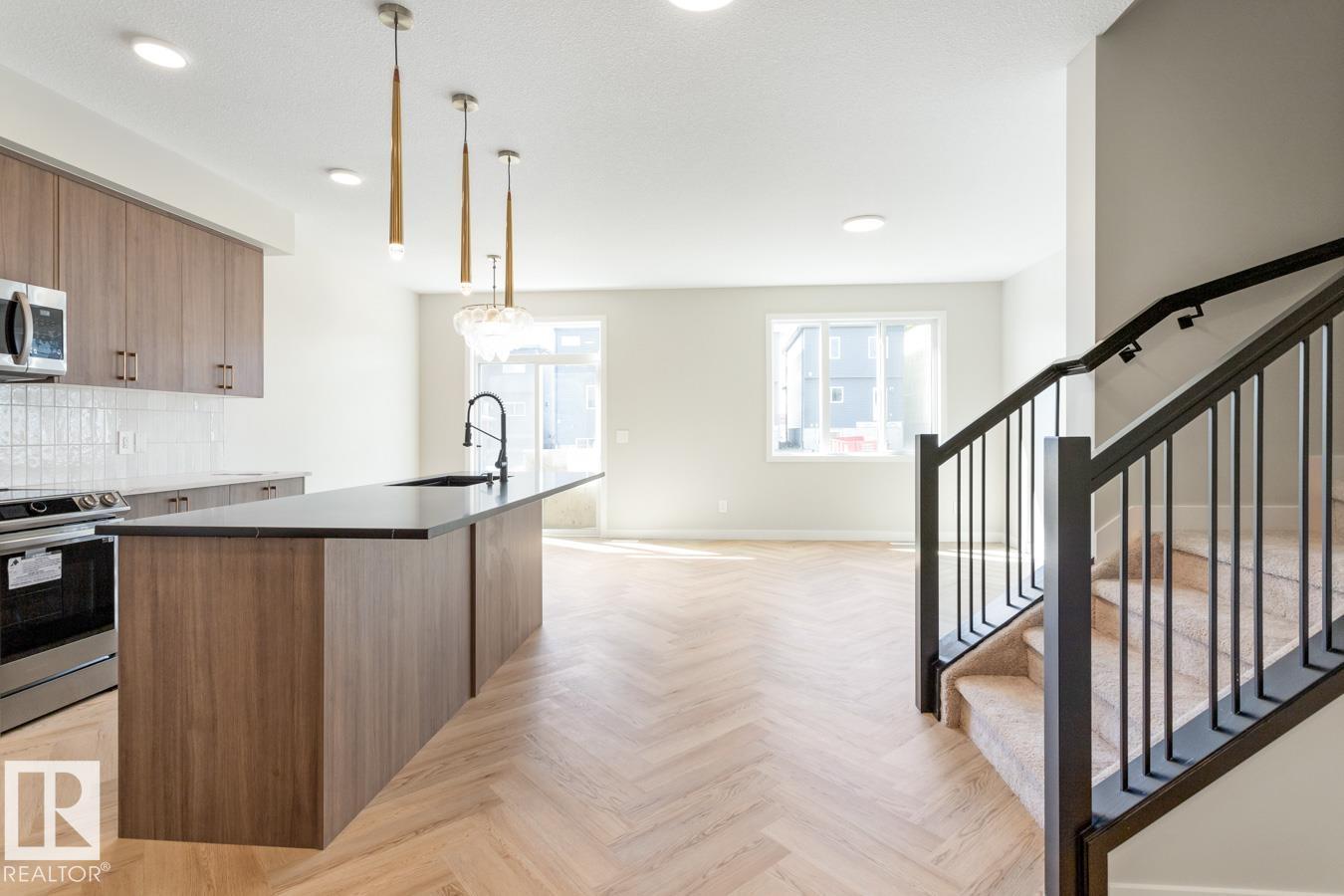 144 Catria Pt, Sherwood Park, Alberta  T8H 3B1 - Photo 11 - E4467901