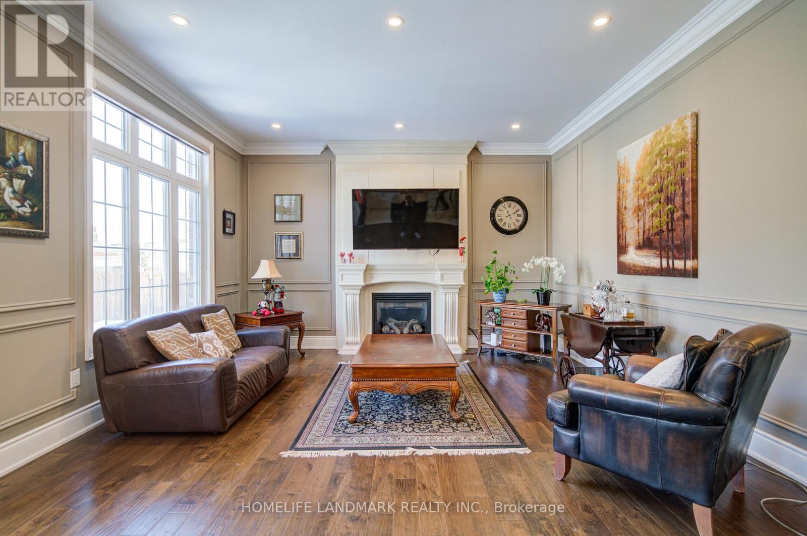 6 Stollery Pond Crescent, Markham, Ontario  L6C 0P5 - Photo 13 - N12847280