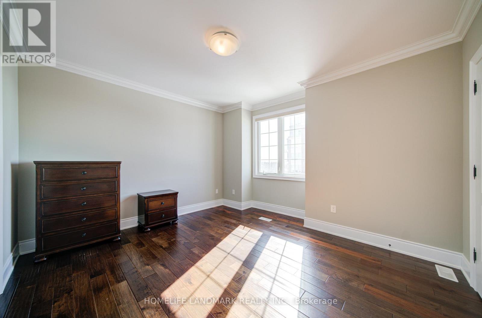 6 Stollery Pond Crescent, Markham, Ontario  L6C 0P5 - Photo 23 - N12847280