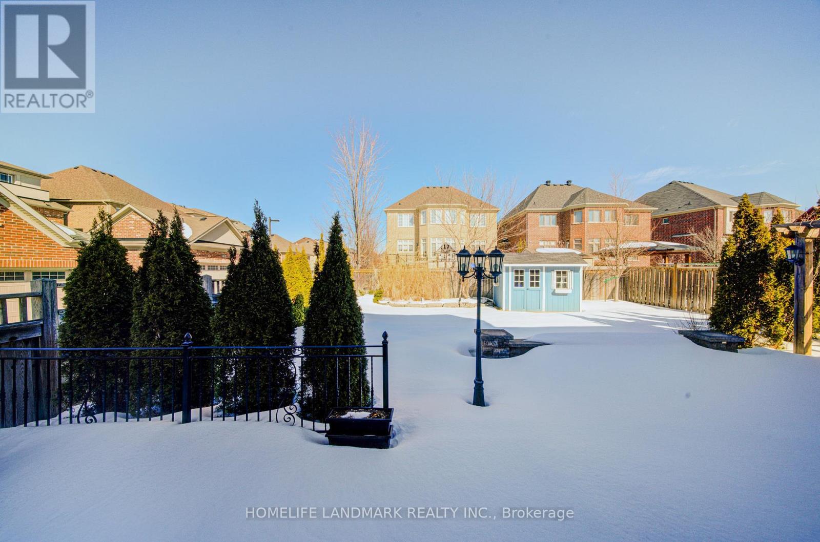6 Stollery Pond Crescent, Markham, Ontario  L6C 0P5 - Photo 40 - N12847280