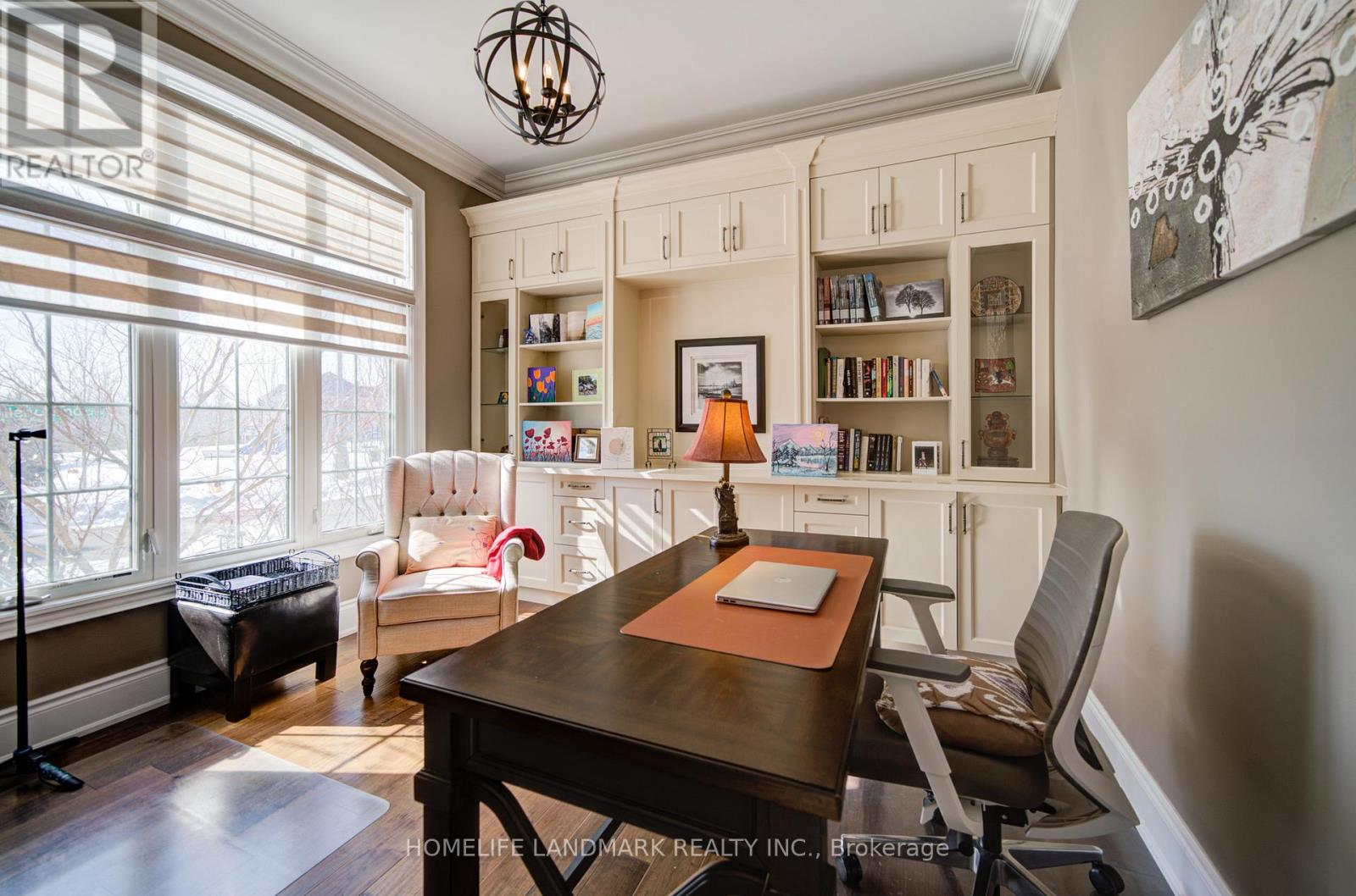 6 Stollery Pond Crescent, Markham, Ontario  L6C 0P5 - Photo 6 - N12847280