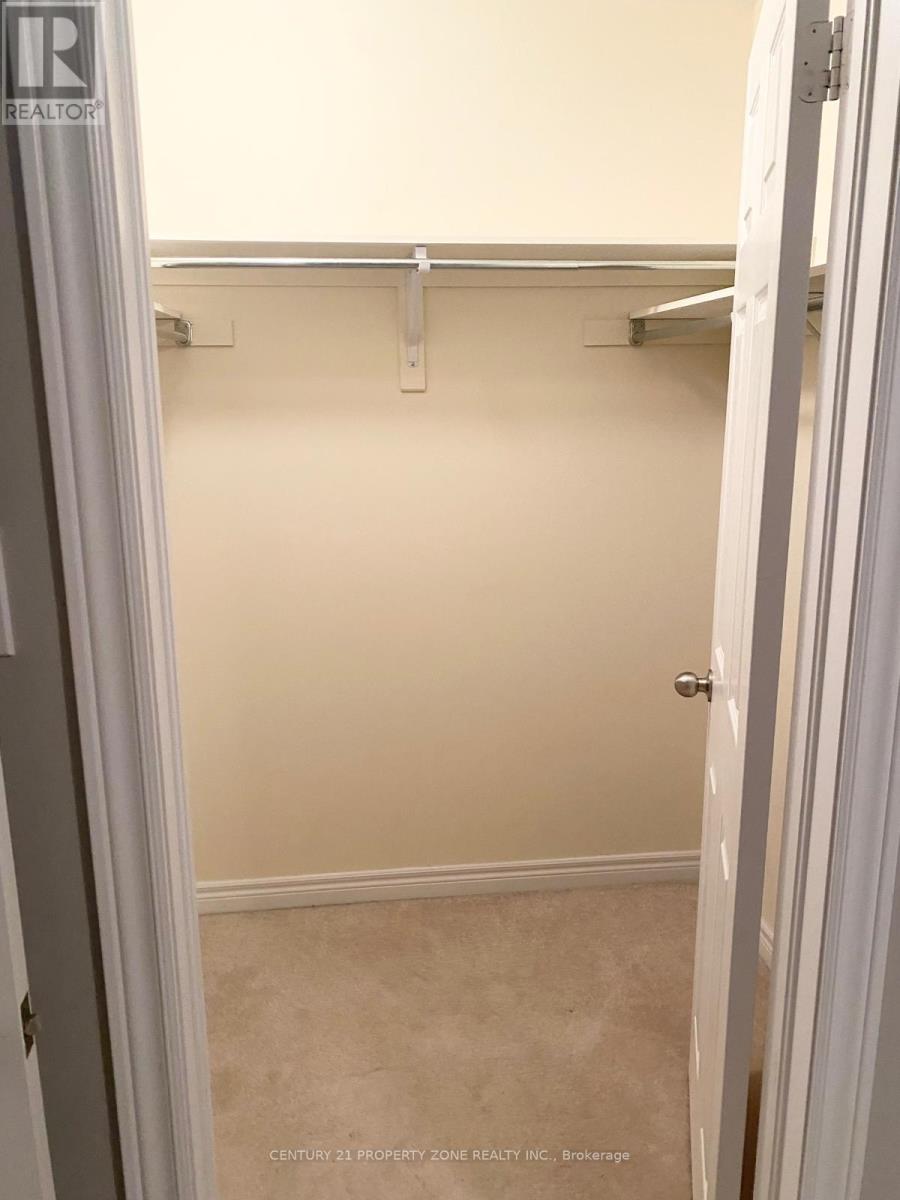 5 Rockman Crescent, Brampton, Ontario  L7A 4A7 - Photo 7 - W12847290