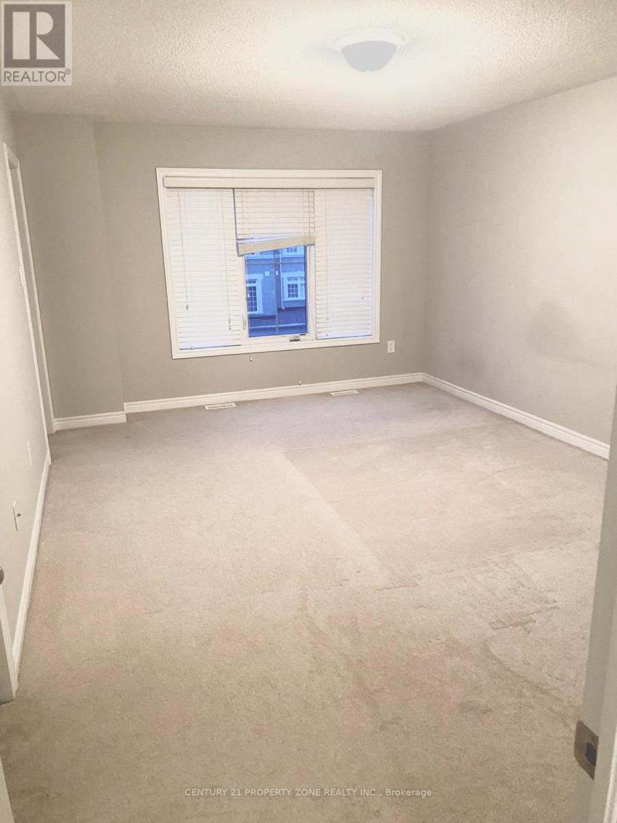 5 Rockman Crescent, Brampton, Ontario  L7A 4A7 - Photo 8 - W12847290