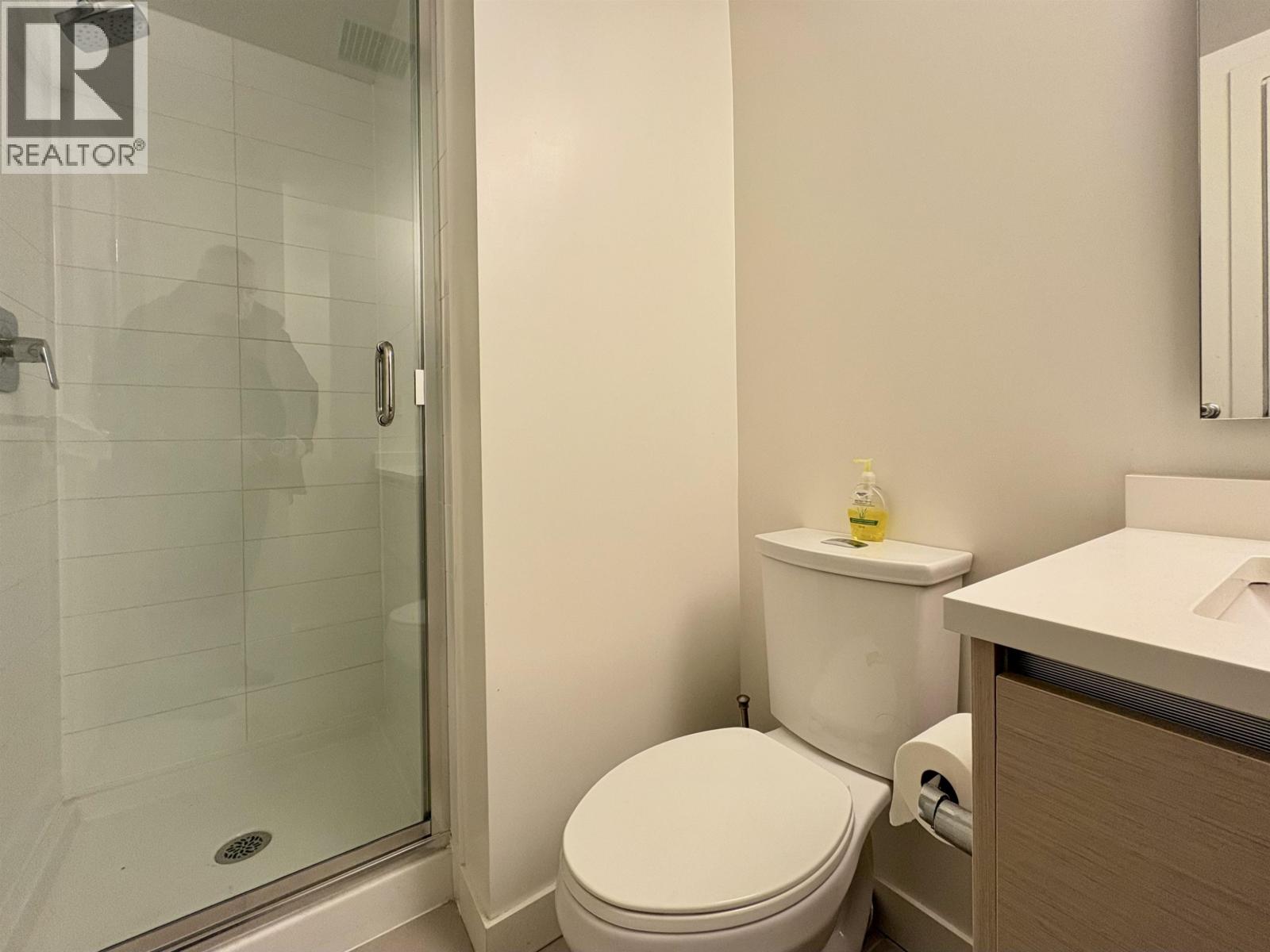 8842 University Crescent, Burnaby, British Columbia  V5A 0C8 - Photo 12 - R3095956