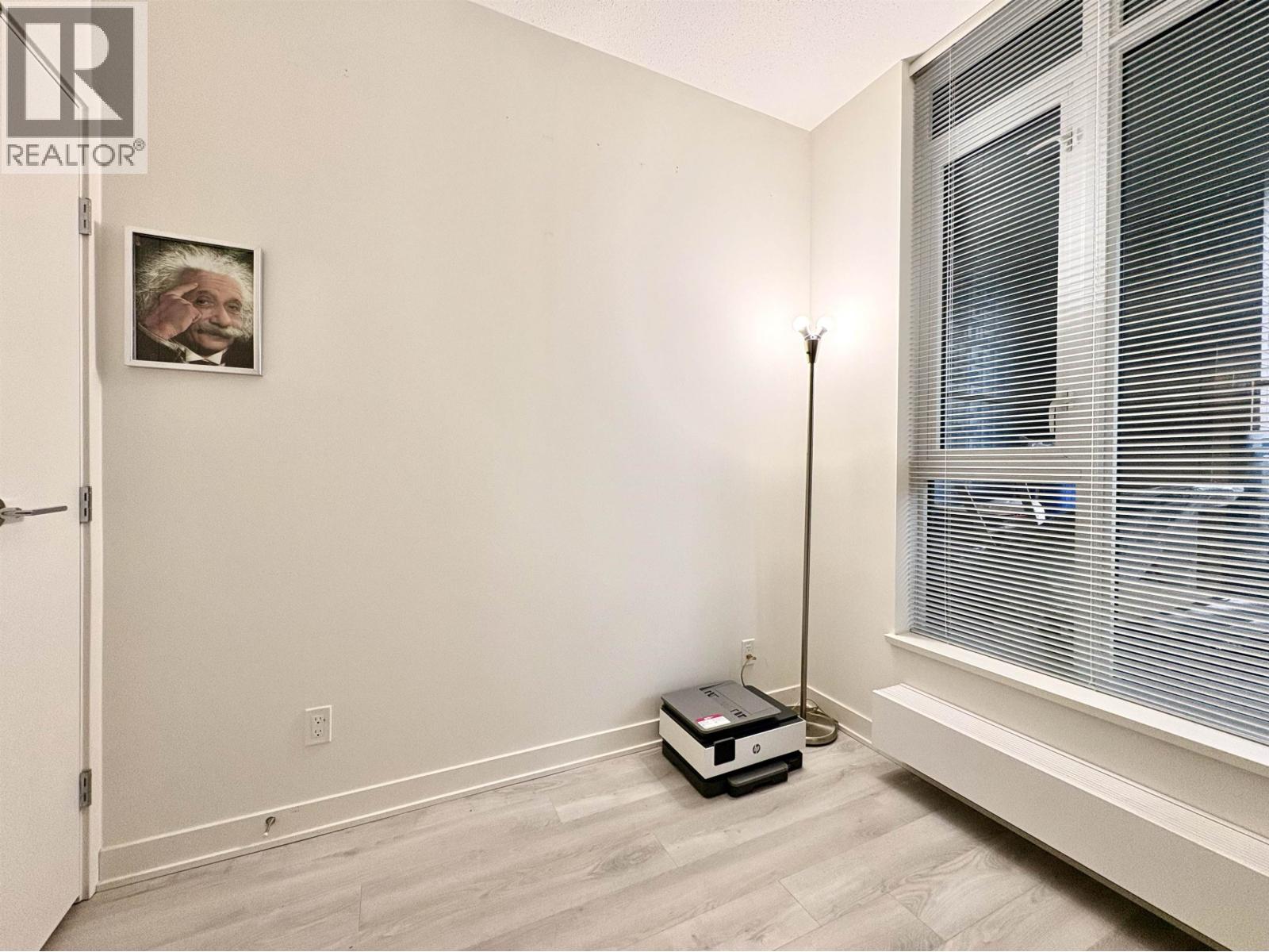 8842 University Crescent, Burnaby, British Columbia  V5A 0C8 - Photo 13 - R3095956