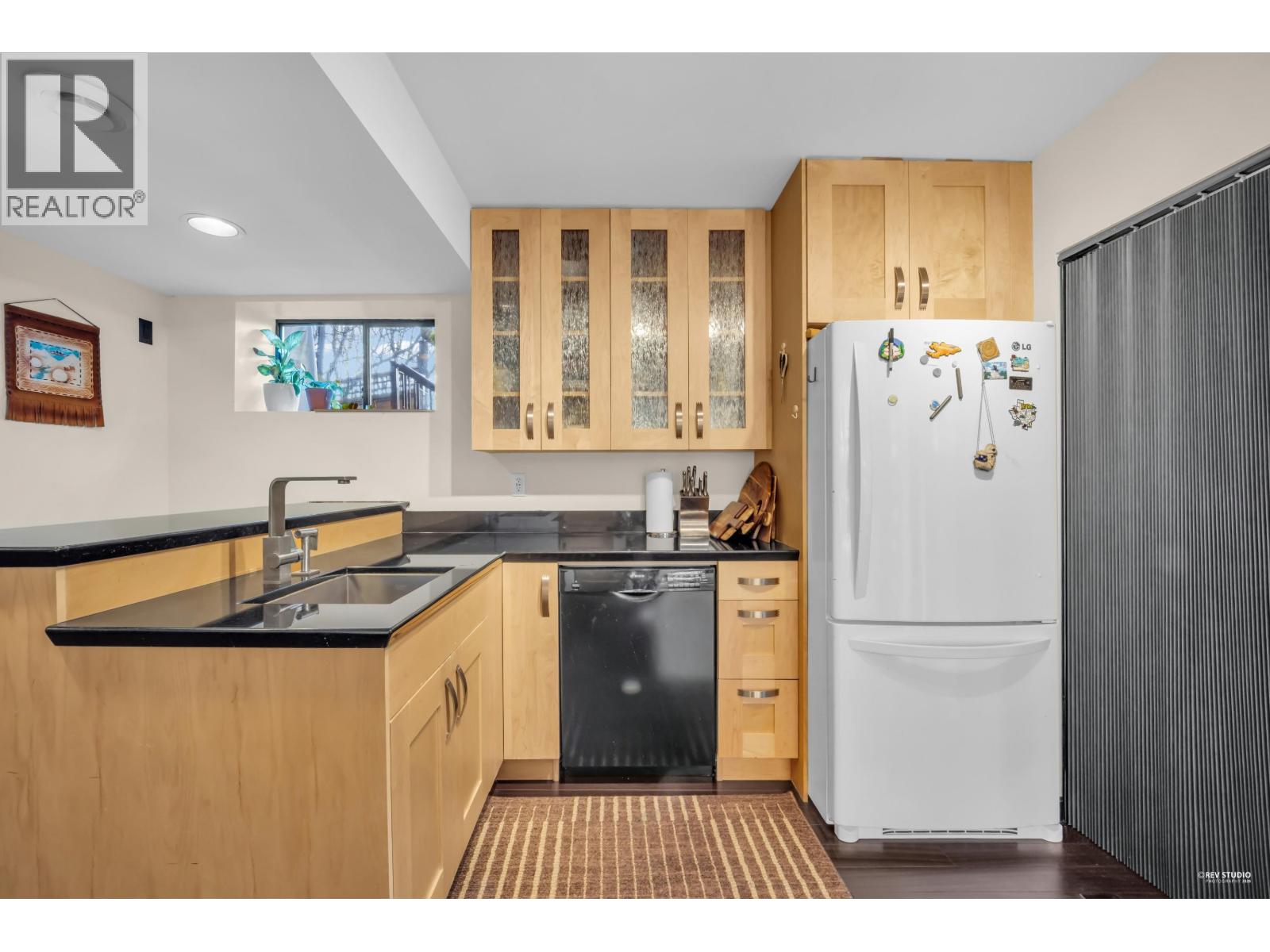 210 Nelson Street, Coquitlam, British Columbia  V3K 4M4 - Photo 19 - R3096278