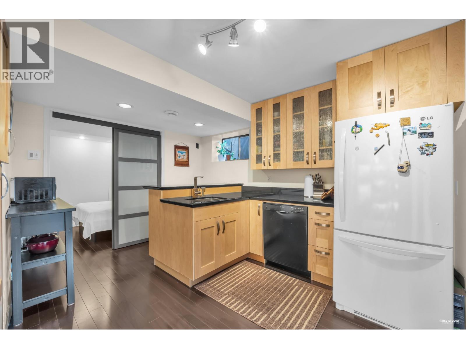 210 Nelson Street, Coquitlam, British Columbia  V3K 4M4 - Photo 16 - R3096278