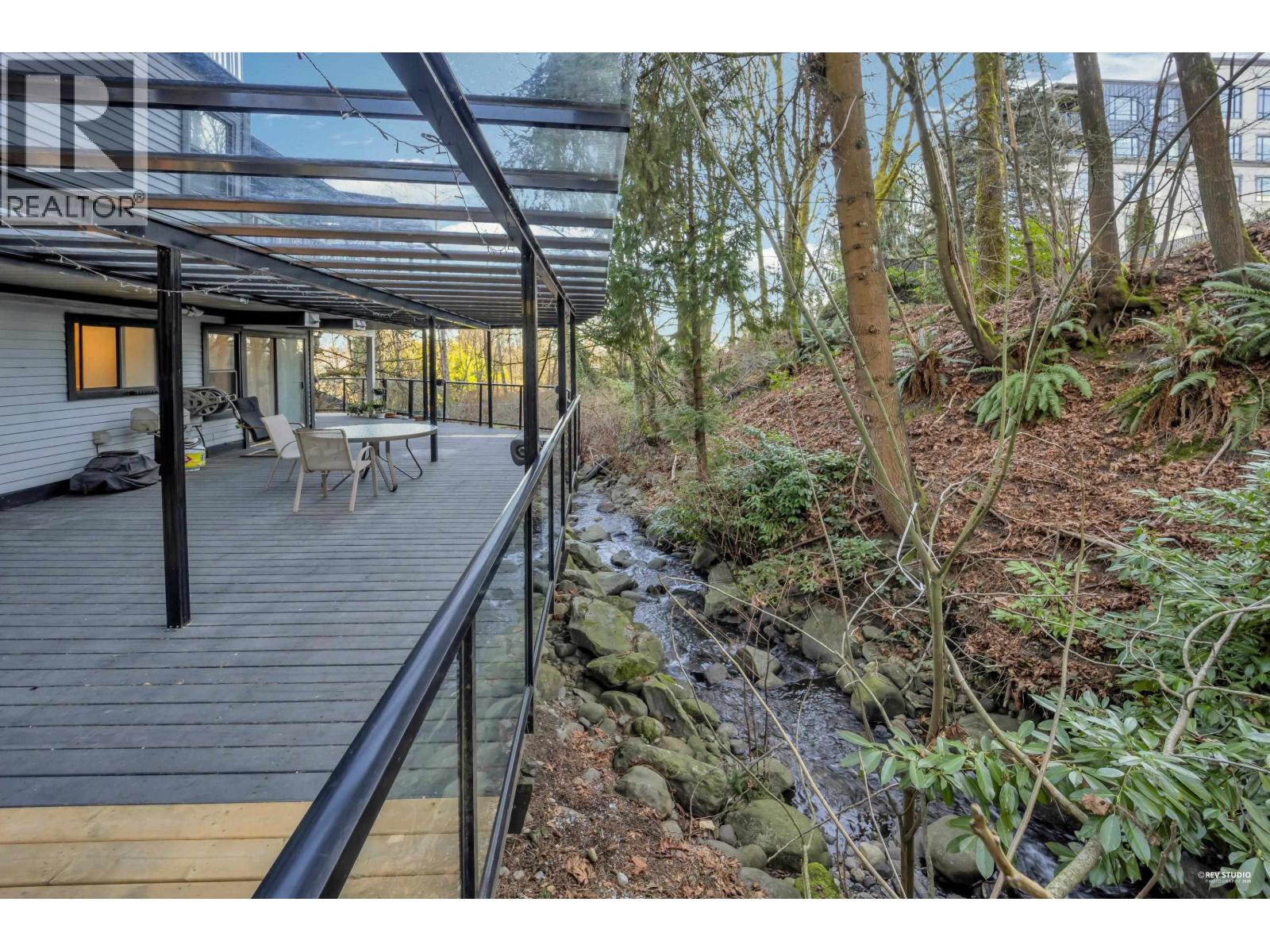 210 Nelson Street, Coquitlam, British Columbia  V3K 4M4 - Photo 33 - R3096278