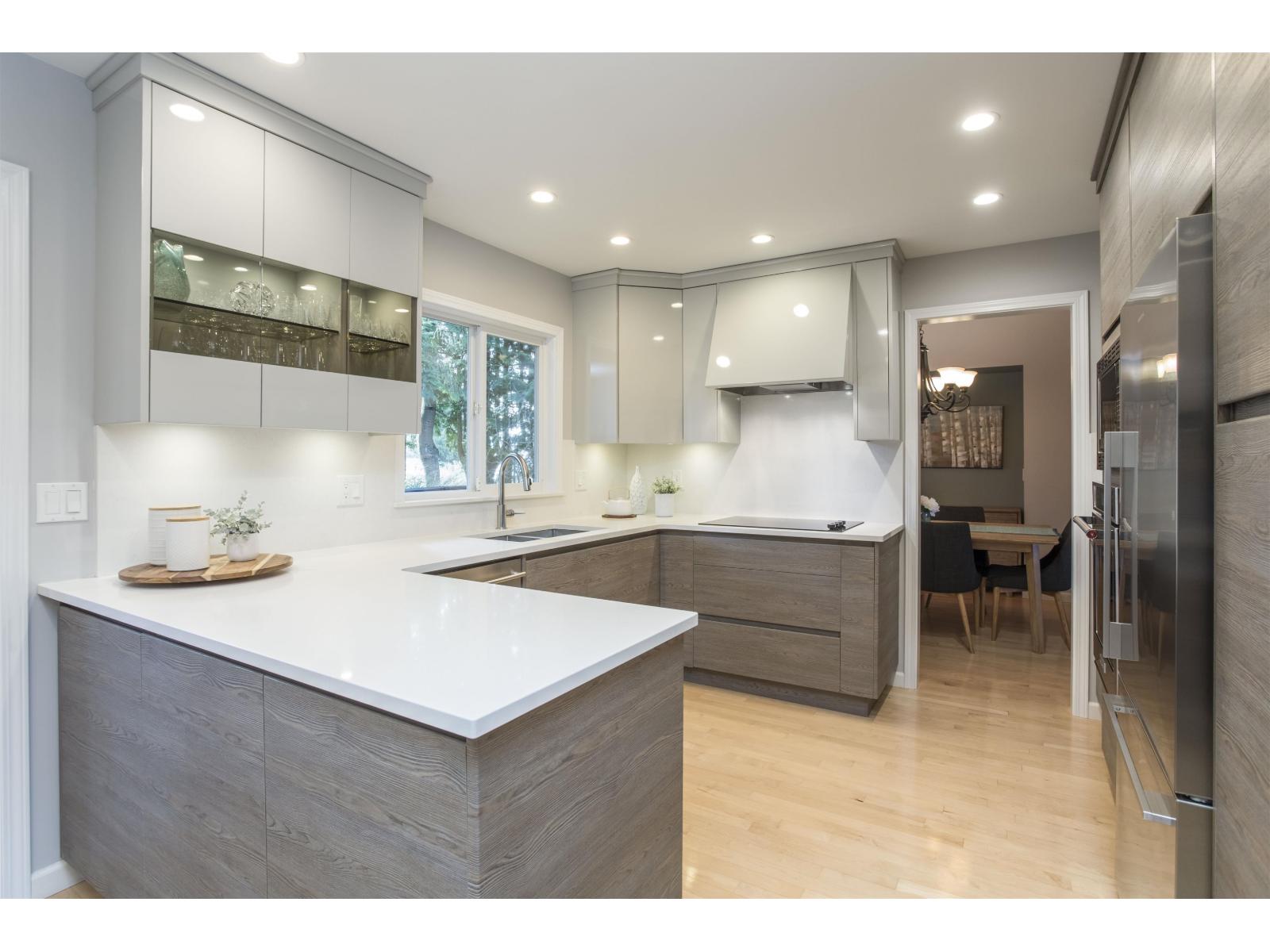 12688 18a Avenue, Surrey, British Columbia  V4A 5V2 - Photo 5 - R3095618