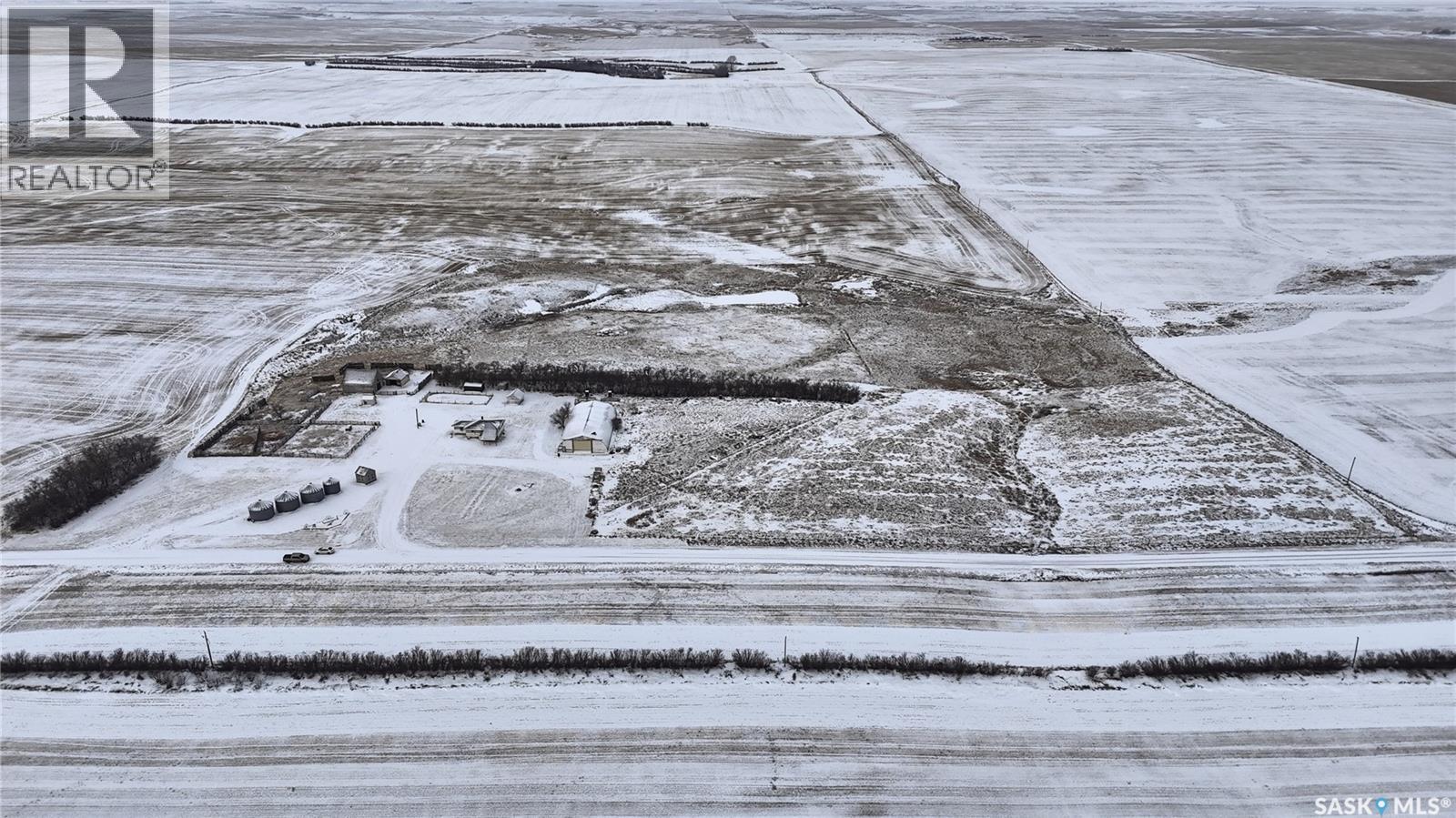 Stonehenge Acreage, Stonehenge Rm No. 73, Saskatchewan  S0H 0B0 - Photo 2 - SK029119