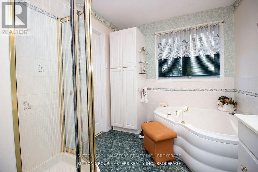 4907 Alex Mclean Lane N, Frontenac, Ontario  K0H 1H0 - Photo 19 - X12845558