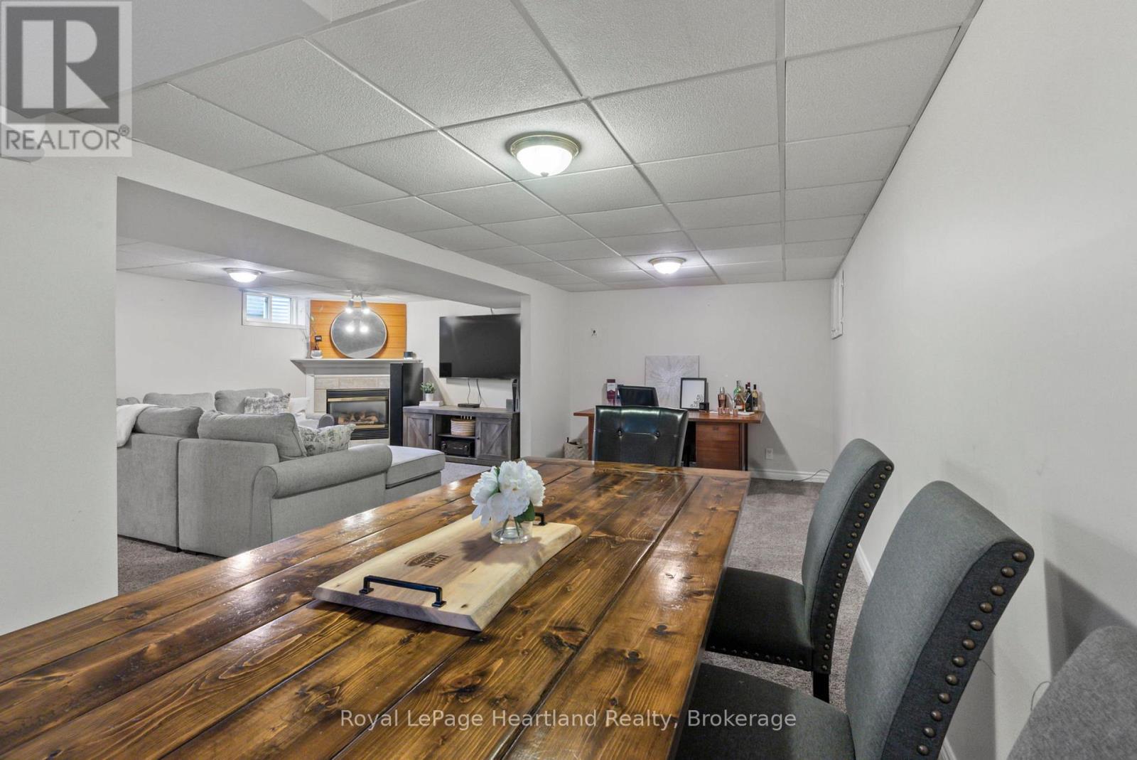 156 John Street N, Minto, Ontario  N0G 1Z0 - Photo 32 - X12847332