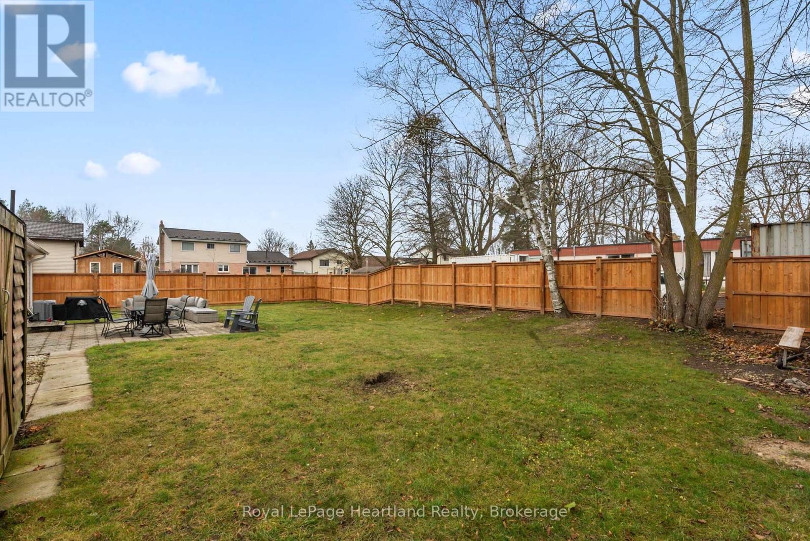 156 John Street N, Minto, Ontario  N0G 1Z0 - Photo 38 - X12847332