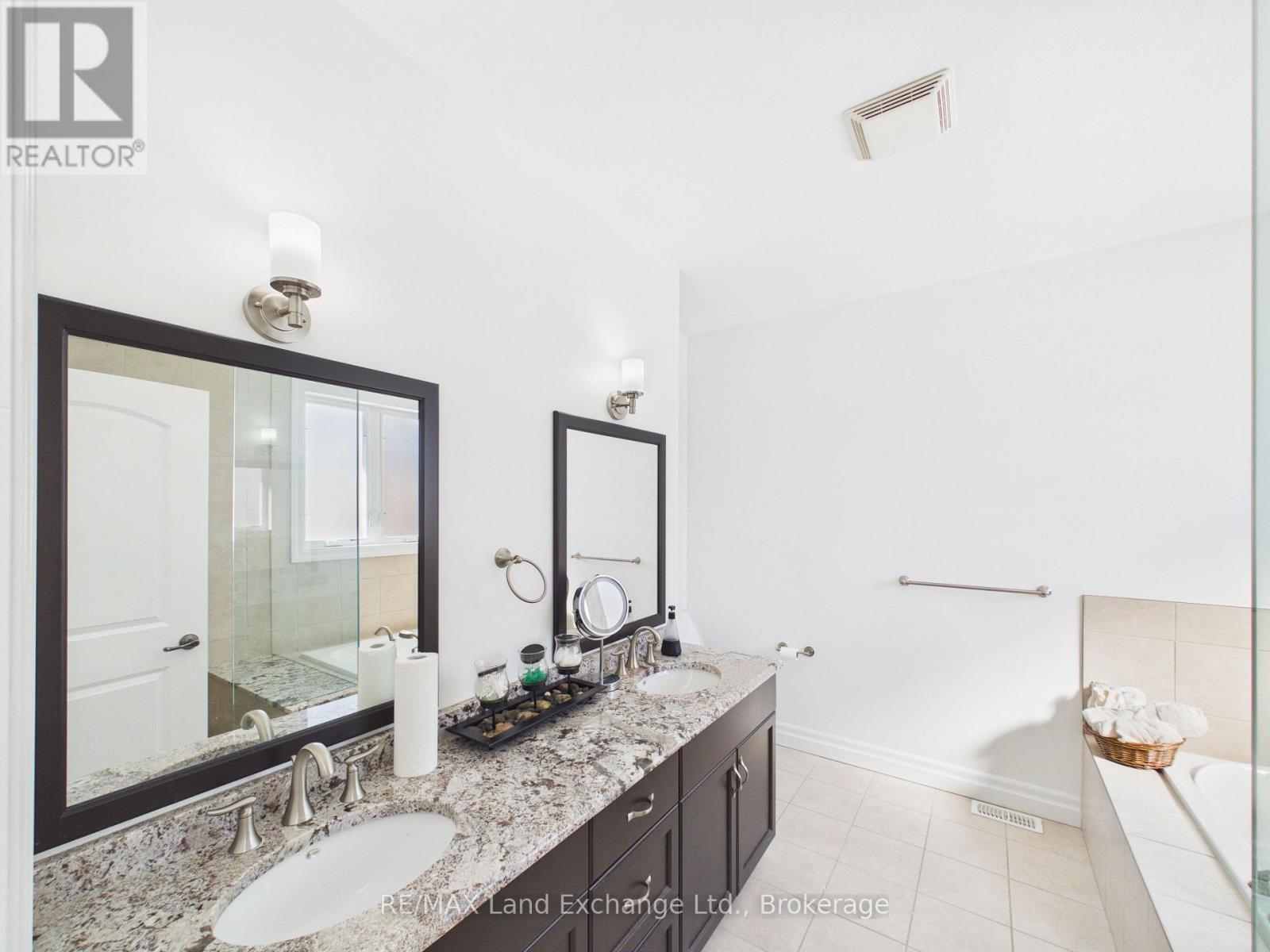 231 Park Street, Kincardine, Ontario  N2Z 0A5 - Photo 12 - X12847348