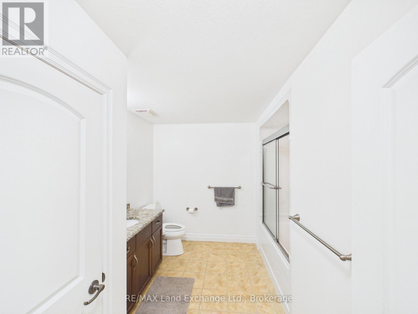 231 Park Street, Kincardine, Ontario  N2Z 0A5 - Photo 19 - X12847348