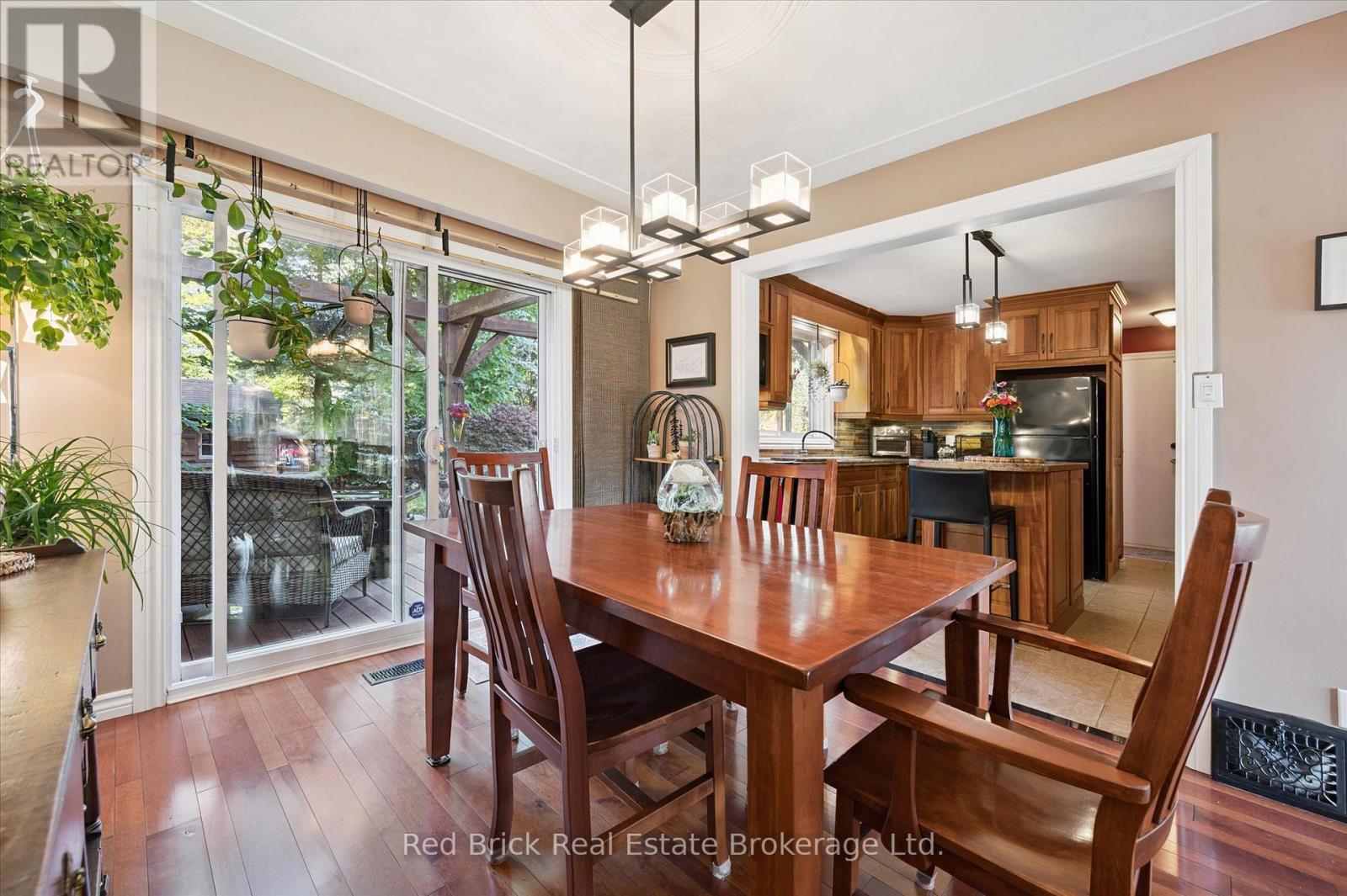 12 Westbury Crescent, Cambridge, Ontario  N3C 3G2 - Photo 13 - X12847360