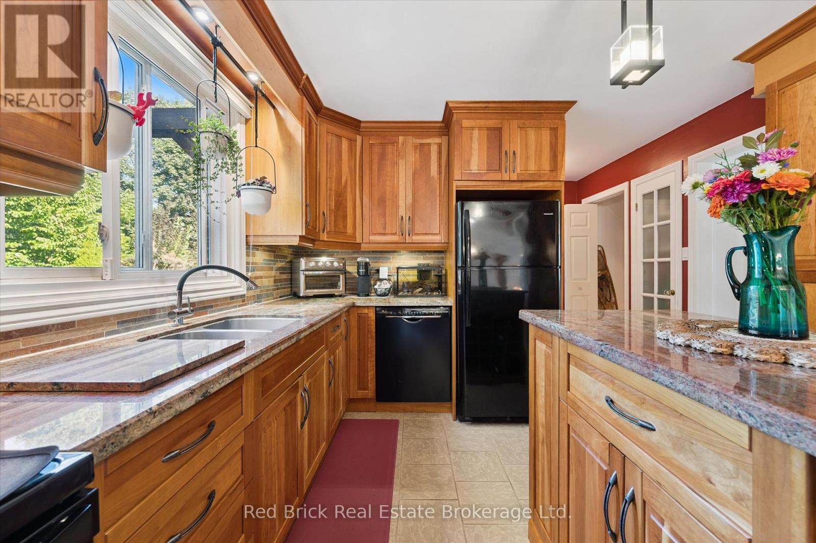 12 Westbury Crescent, Cambridge, Ontario  N3C 3G2 - Photo 17 - X12847360