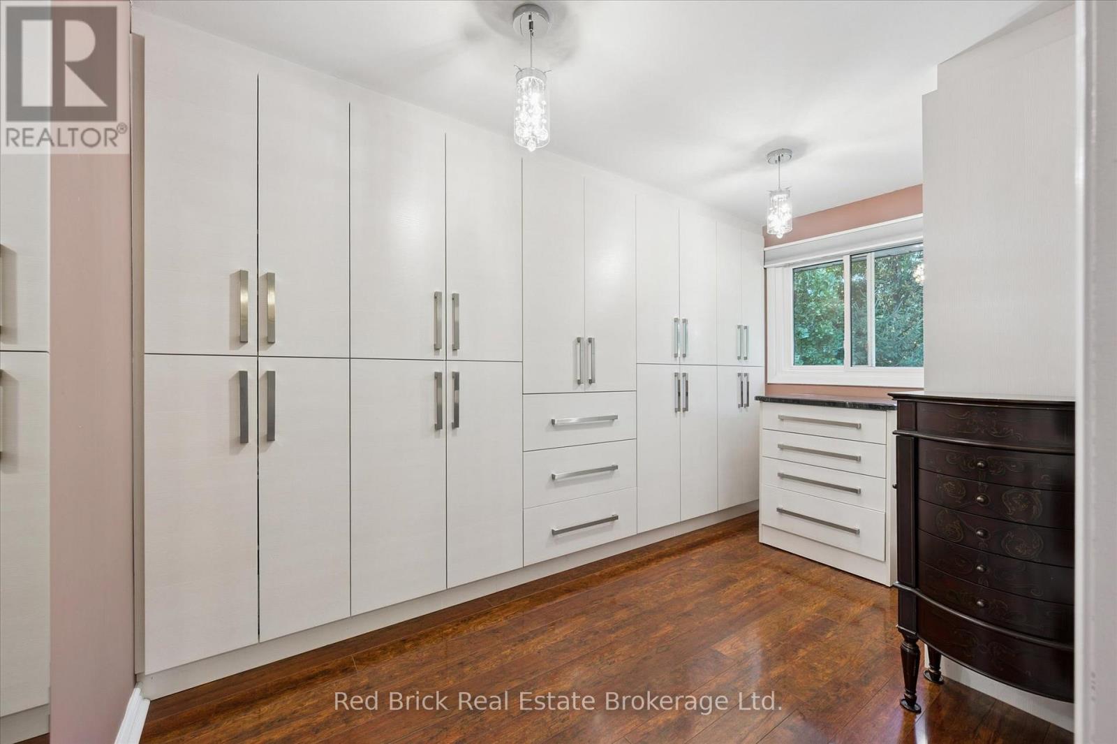 12 Westbury Crescent, Cambridge, Ontario  N3C 3G2 - Photo 23 - X12847360