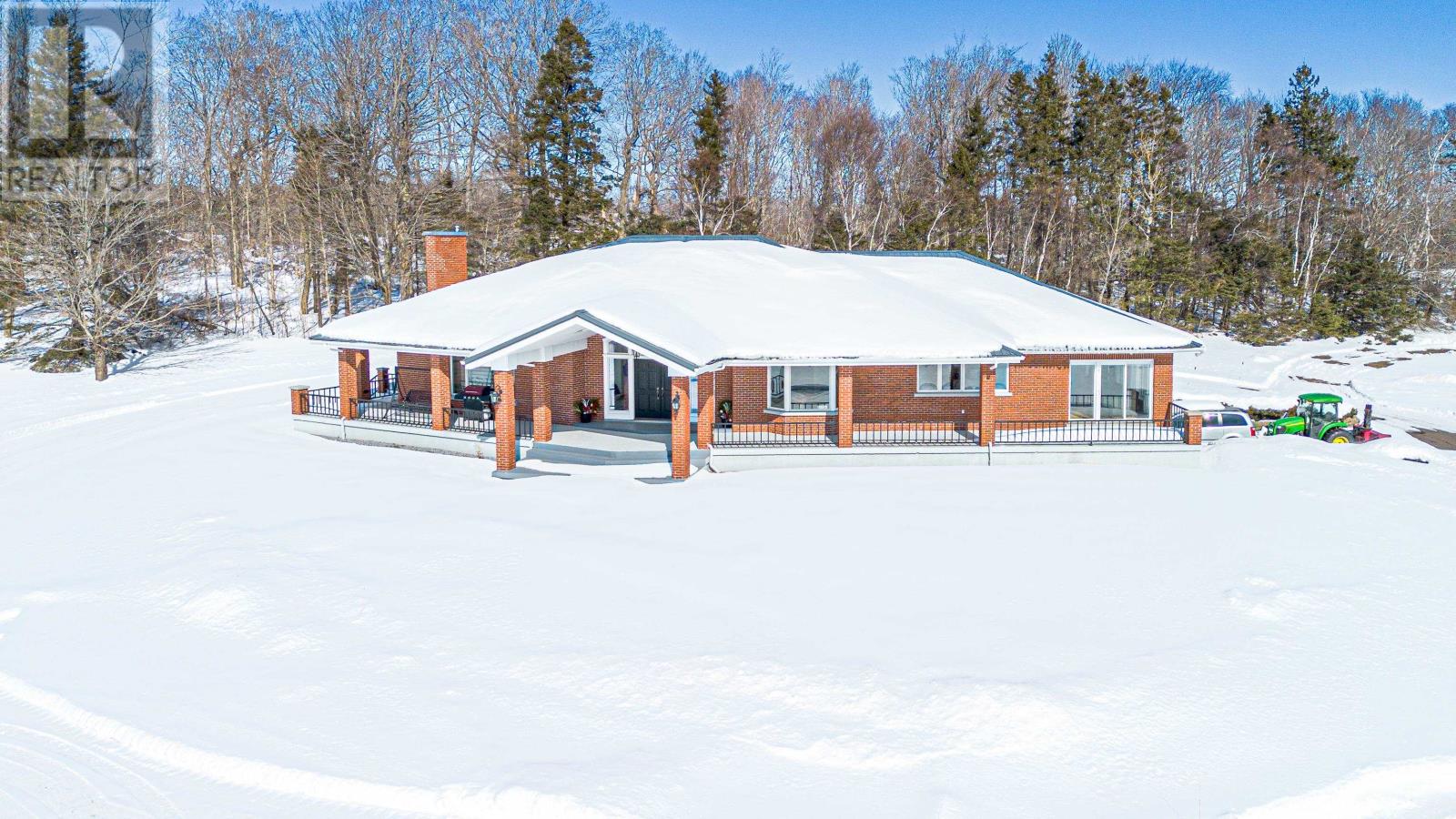 600 Malpeque Road, Charlottetown, Prince Edward Island  C1E 0J4 - Photo 6 - 202603735