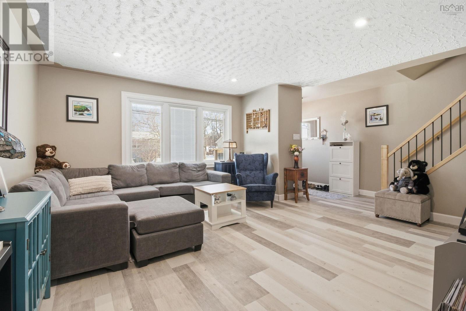 216 Stokil Drive, Lower Sackville, Nova Scotia  B4C 3C3 - Photo 6 - 202603827