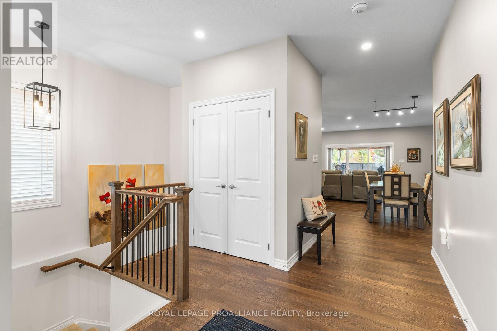 117 Adley Drive, Brockville, Ontario  K6V 7J2 - Photo 4 - X12847428