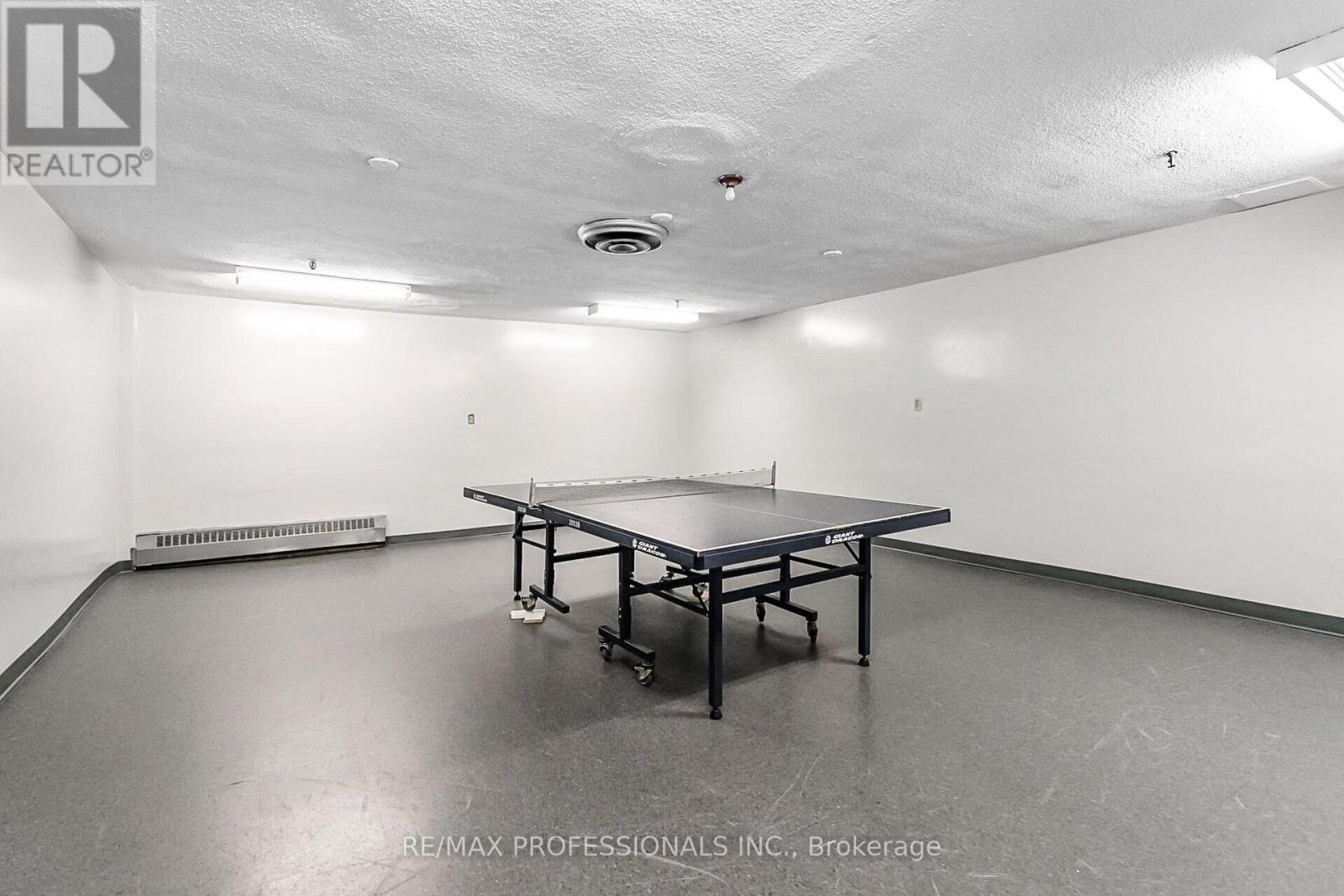 326b - 364 The East Mall, Toronto, Ontario  M9B 6C5 - Photo 35 - W12814294