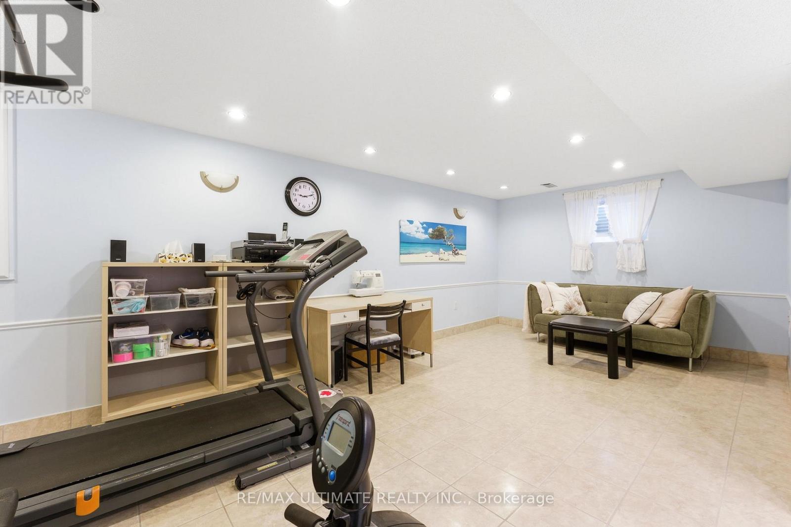 1867 Bough Beeches Boulevard, Mississauga, Ontario  L4W 2J8 - Photo 27 - W12846942