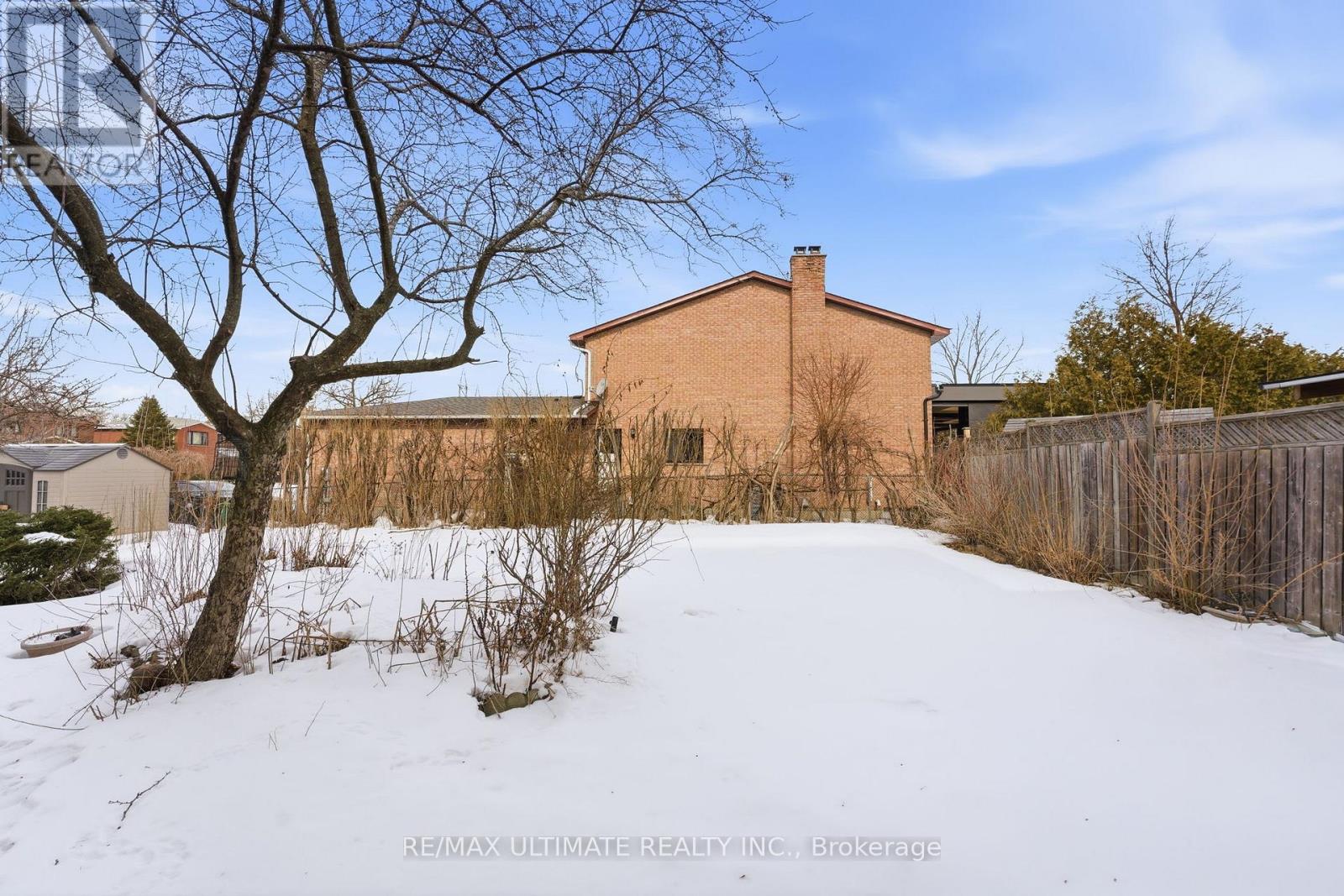 1867 Bough Beeches Boulevard, Mississauga, Ontario  L4W 2J8 - Photo 35 - W12846942