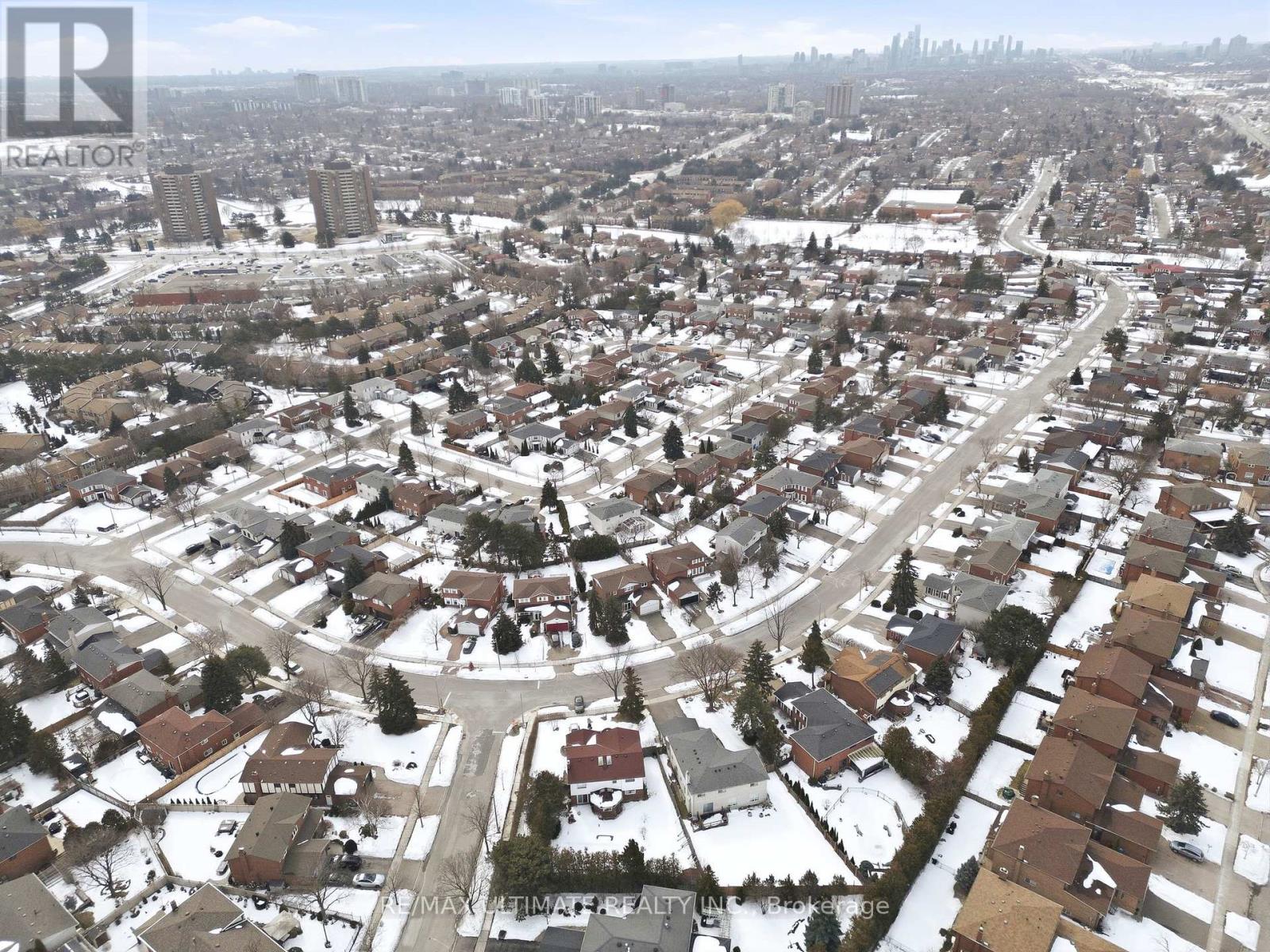 1867 Bough Beeches Boulevard, Mississauga, Ontario  L4W 2J8 - Photo 37 - W12846942