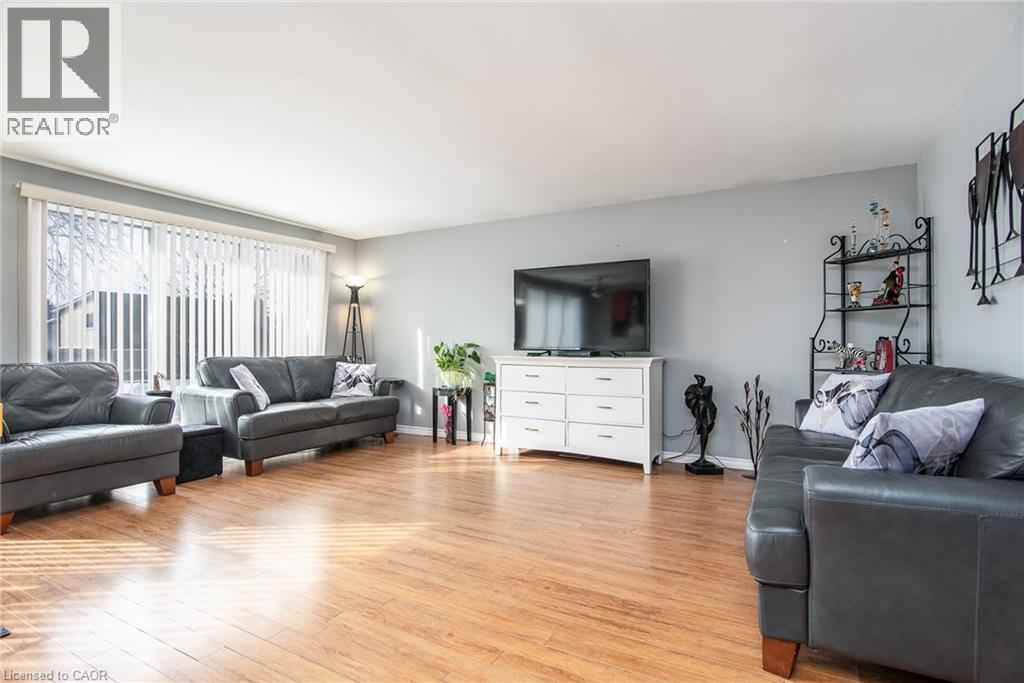 72 Manor Drive, Kitchener, Ontario  N2A 2V1 - Photo 12 - 40809810