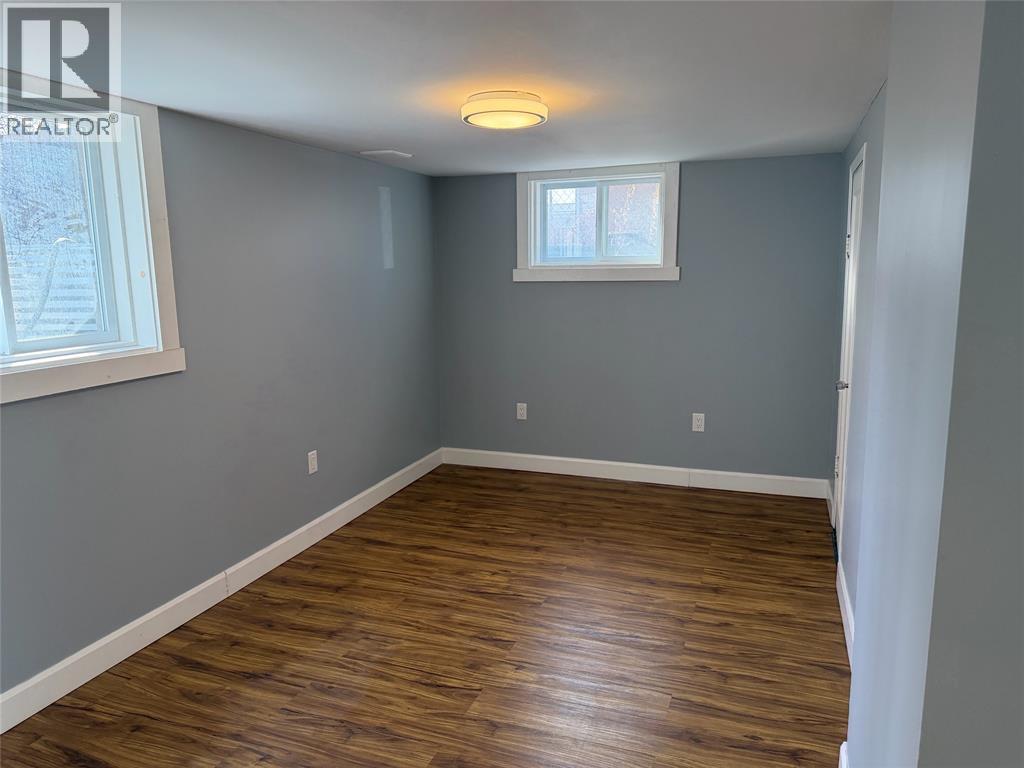 941 Bennett Street, Sarnia, Ontario  N7S 1A2 - Photo 16 - 26004229