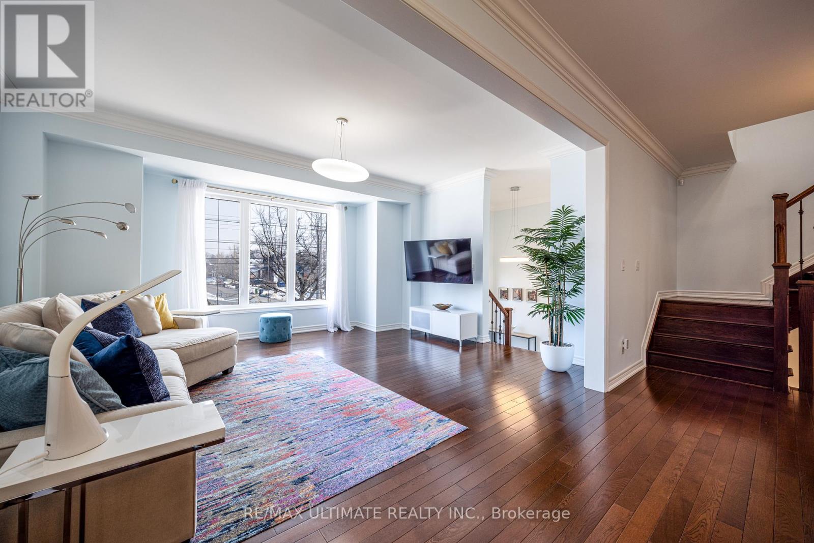 1160 ISLINGTON AVENUE, Toronto, Ontario