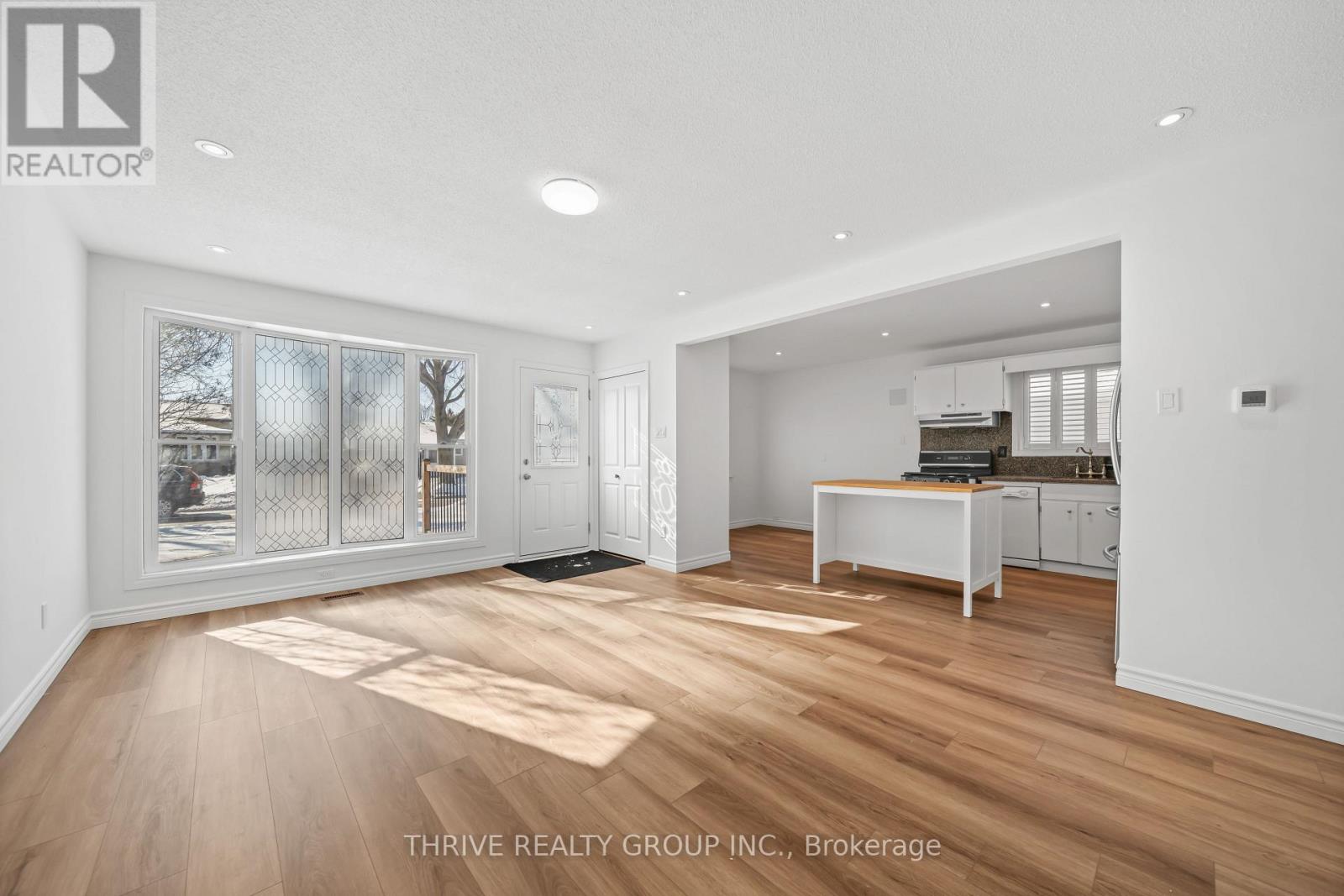 20 Buchan Road, London East, Ontario  N5V 1L2 - Photo 9 - X12847374