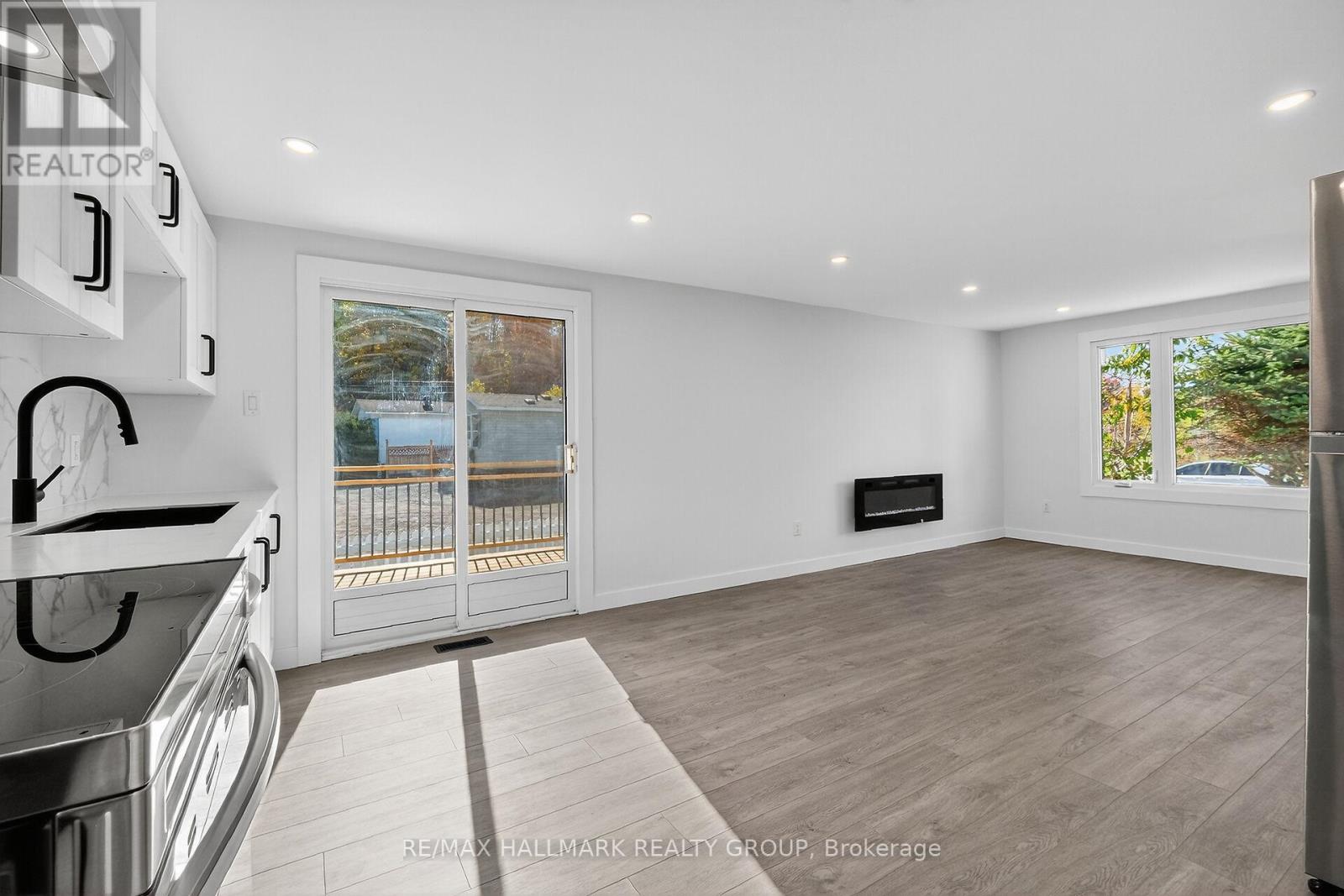 68 - 3535 St. Joseph Boulevard, Ottawa, Ontario  K1C 1N6 - Photo 2 - X12847318