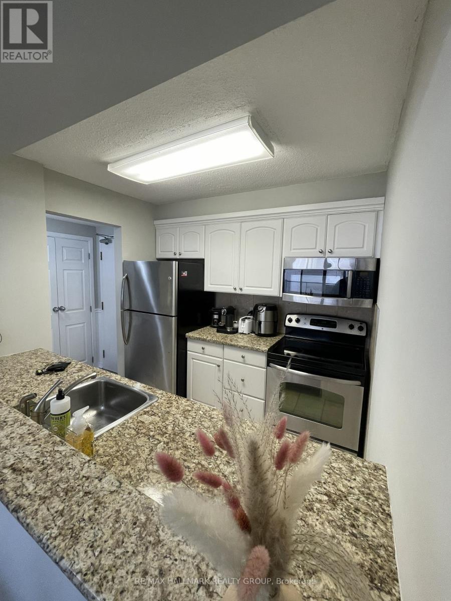 301 - 154 Nelson Street, Ottawa, Ontario  K1N 7R5 - Photo 4 - X12847330