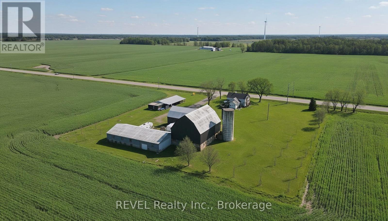 4179 Regional Rd 20, West Lincoln, Ontario  L0R 1Y0 - Photo 2 - X12847356