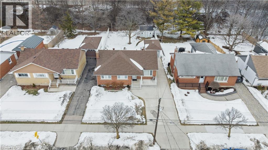 390 Dumfries Avenue, Kitchener, Ontario  N2H 2G1 - Photo 37 - 40808881