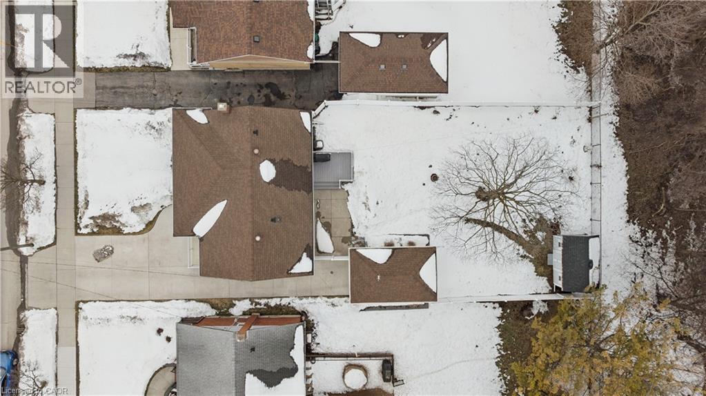 390 Dumfries Avenue, Kitchener, Ontario  N2H 2G1 - Photo 40 - 40808881