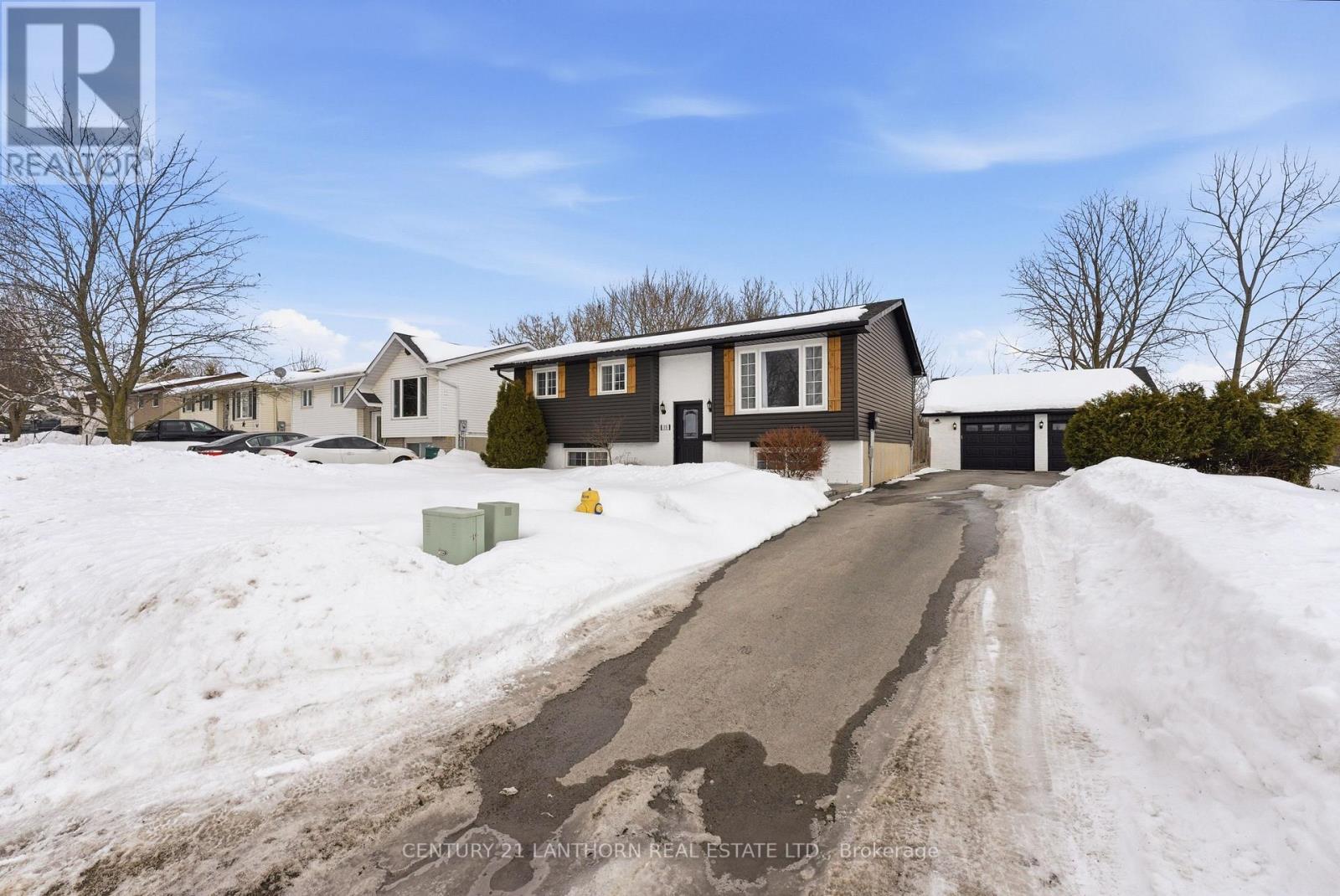 71 Ireland Drive, Quinte West (Trenton Ward), Ontario  K8V 5X4 - Photo 36 - X12847420