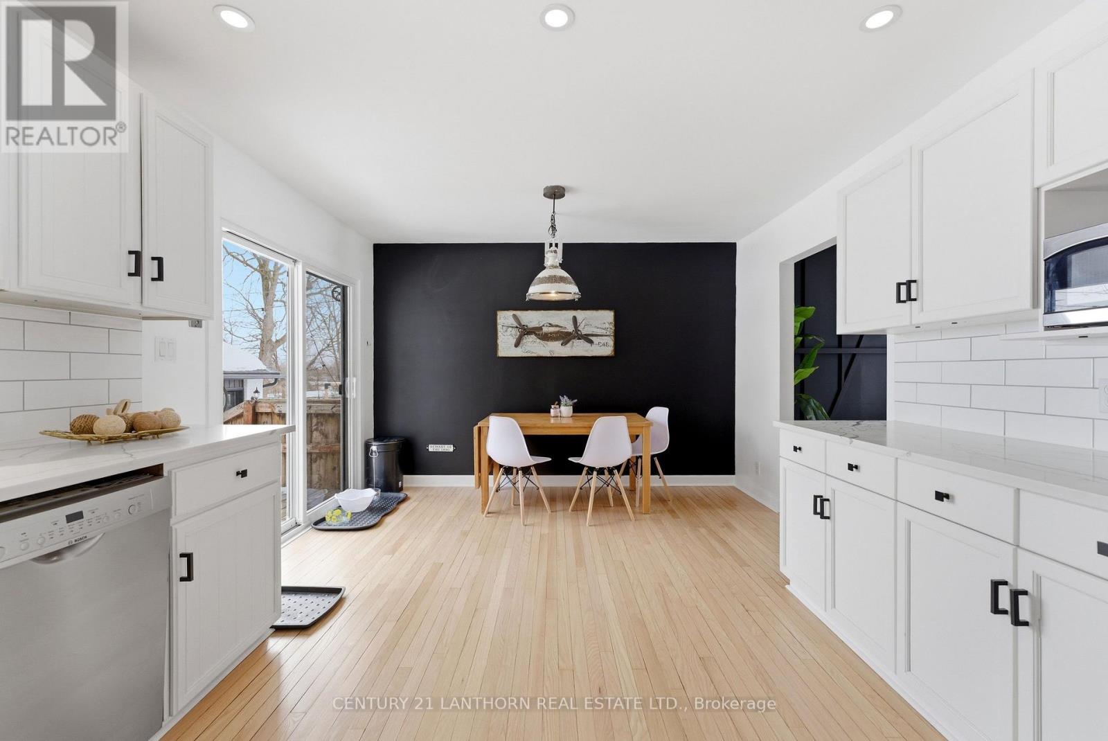 71 Ireland Drive, Quinte West (Trenton Ward), Ontario  K8V 5X4 - Photo 9 - X12847420