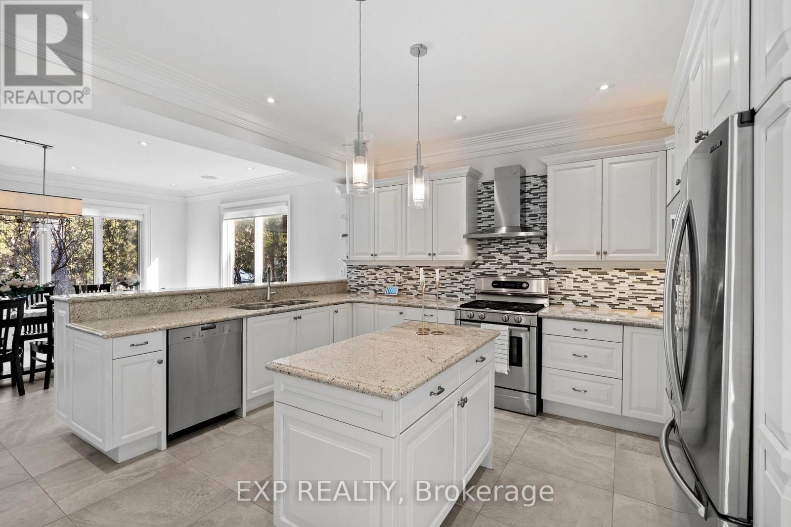 185 Wilfred Avenue, Toronto, Ontario  M2N 5C8 - Photo 4 - C12847304