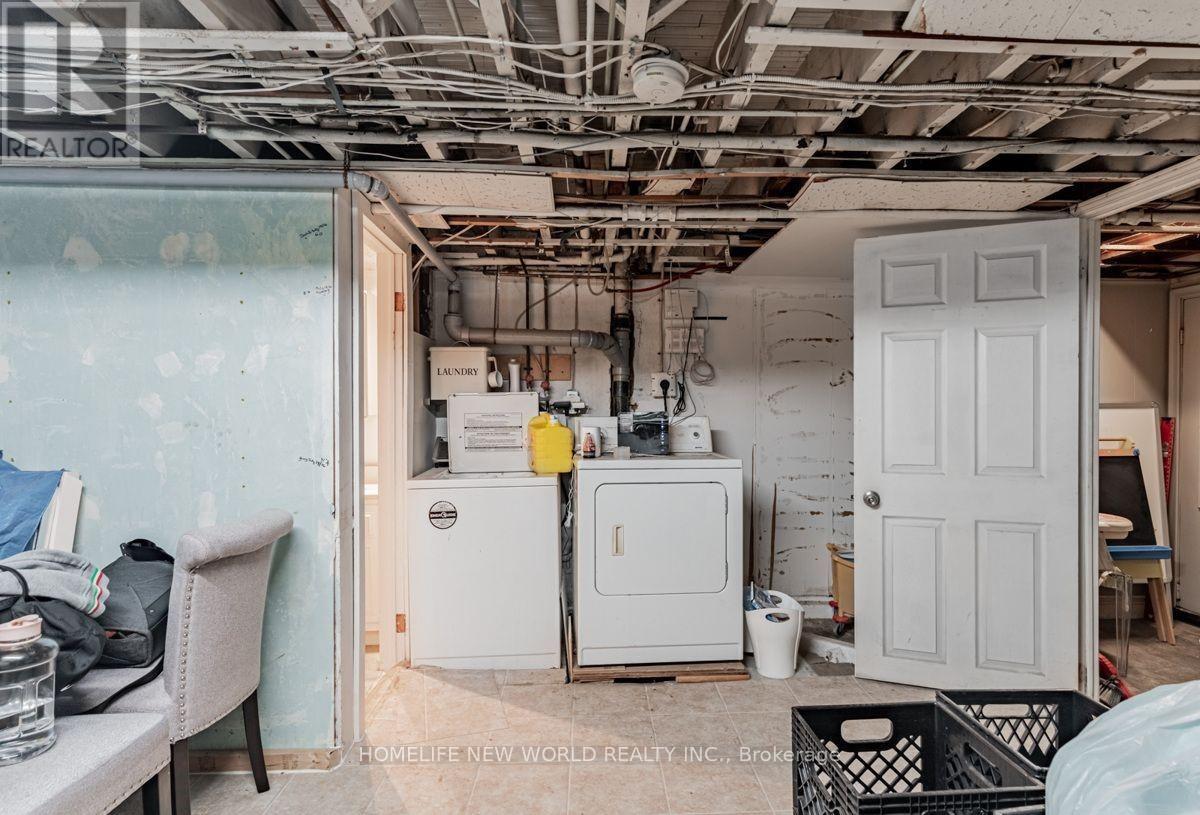 878 Kingston Road, Toronto, Ontario  M4E 1S3 - Photo 32 - E12847390