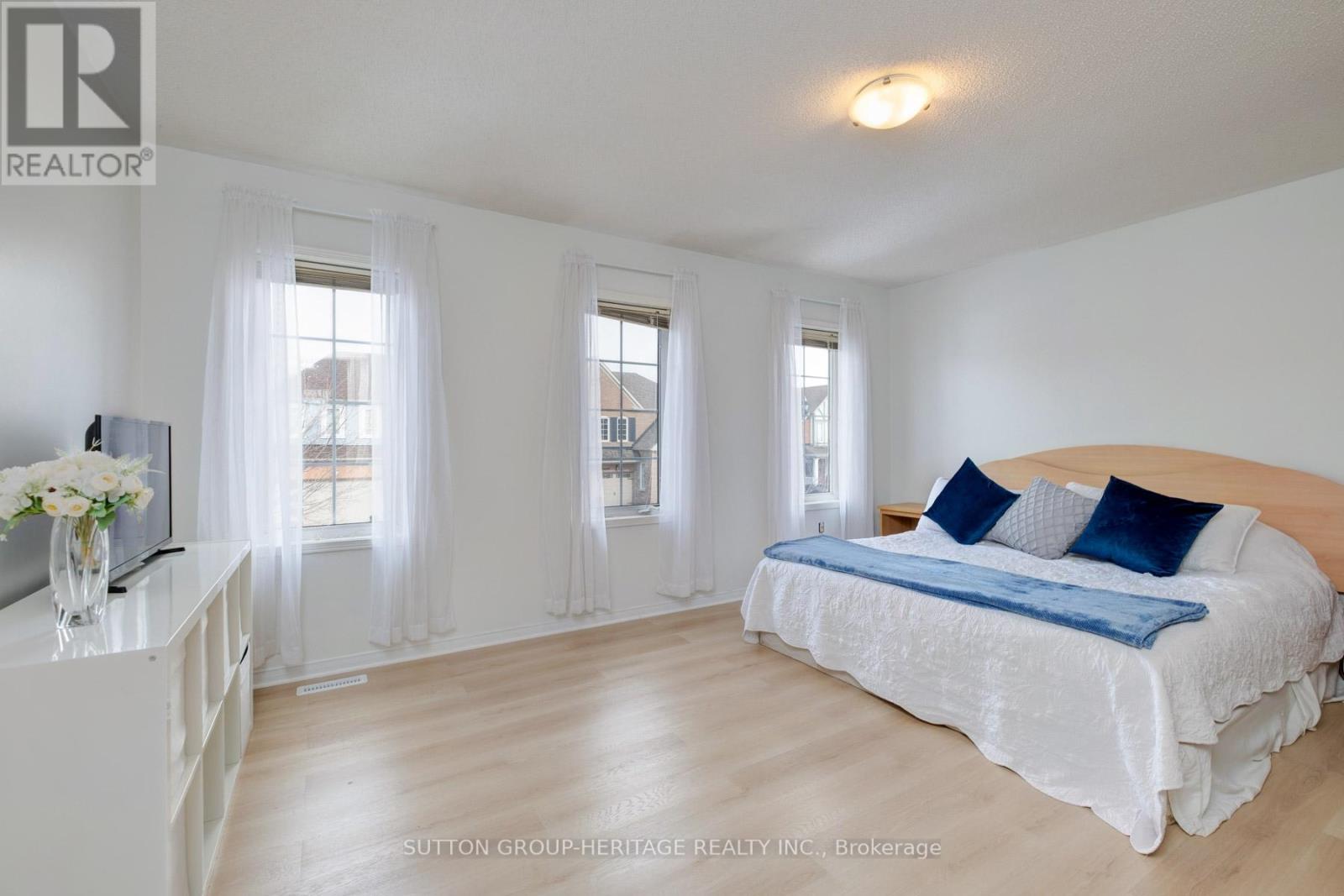 19 Bradbury Crescent, Ajax, Ontario L1T 4H5 - Photo 25 - E12847416