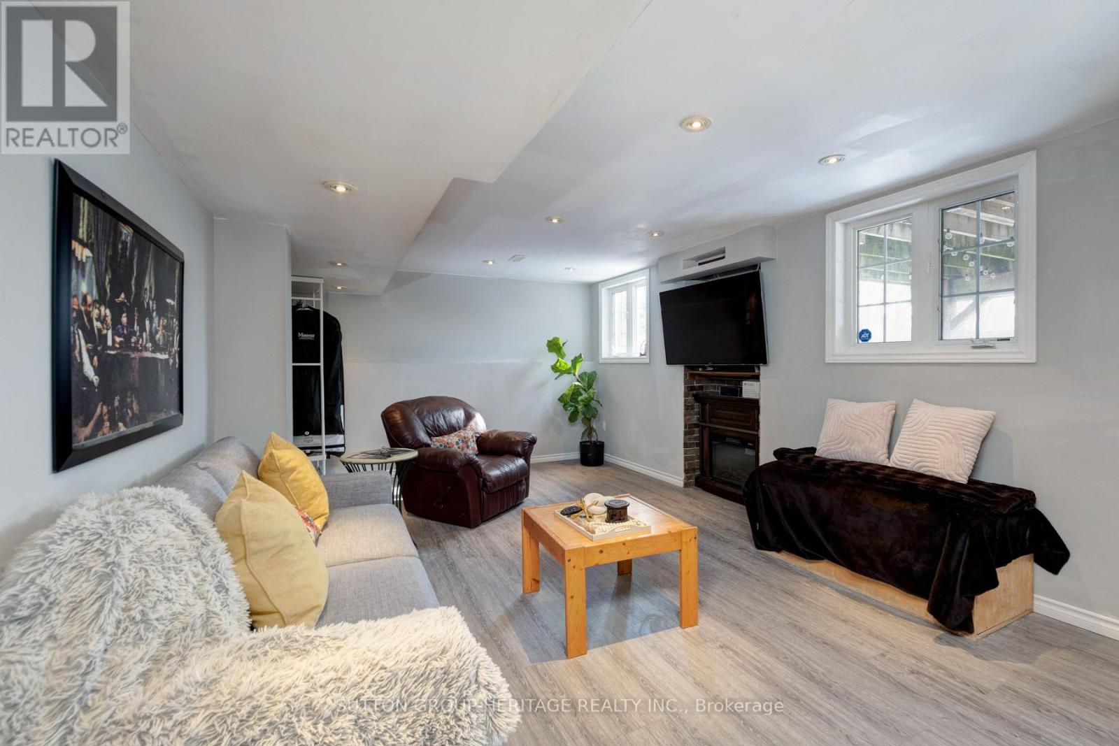 19 Bradbury Crescent, Ajax, Ontario L1T 4H5 - Photo 33 - E12847416