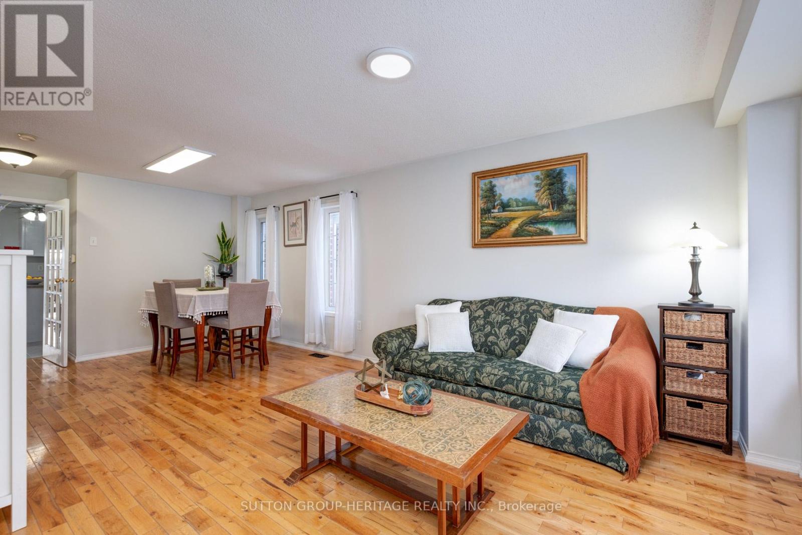 19 Bradbury Crescent, Ajax, Ontario L1T 4H5 - Photo 6 - E12847416