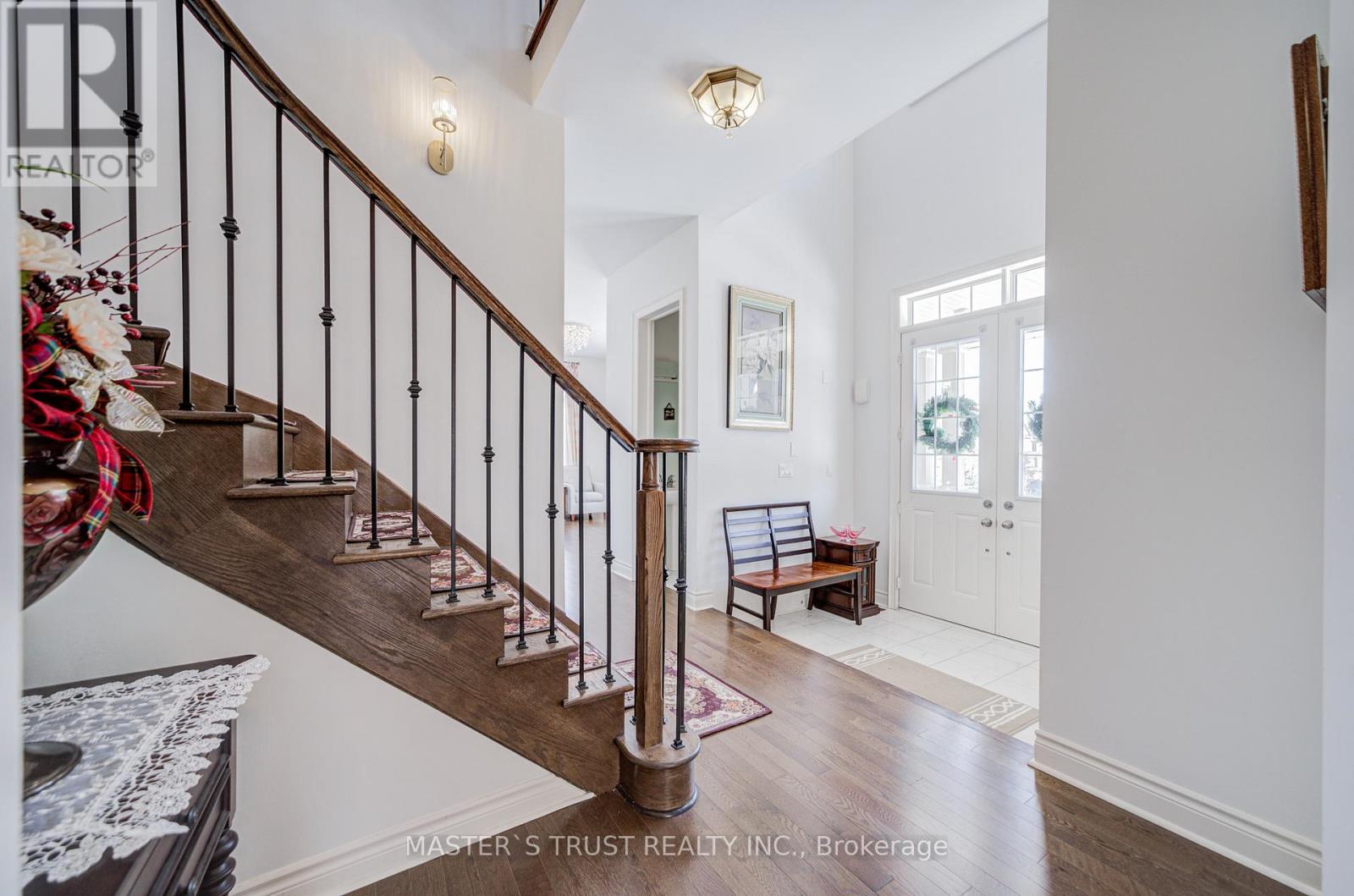 57 Tupling Street, Bradford West Gwillimbury (Bradford), Ontario  L3Z 0W8 - Photo 7 - N12847342