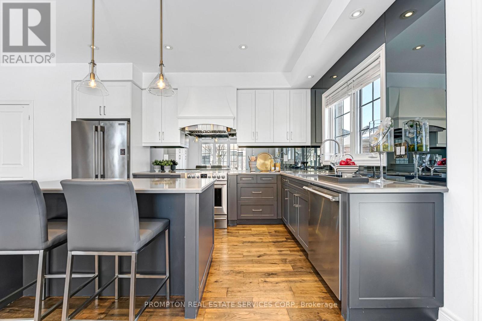 1988 Donald Cousens Parkway, Markham, Ontario  L6B 1J5 - Photo 10 - N12847406