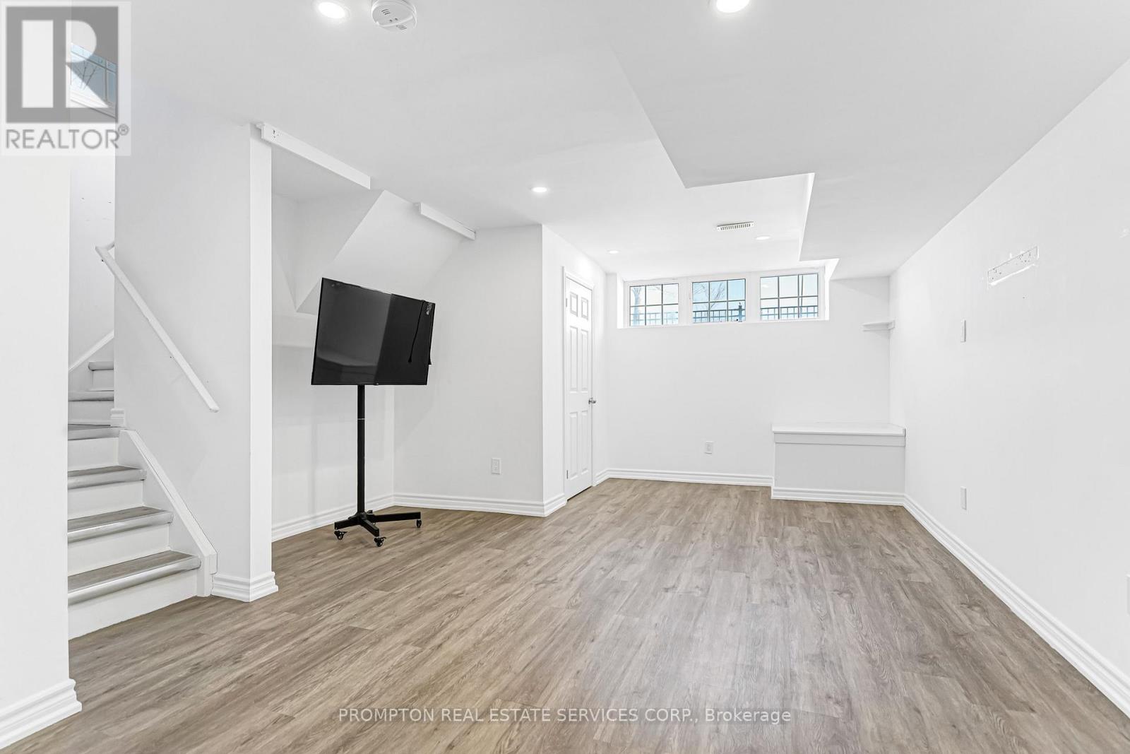 1988 Donald Cousens Parkway, Markham, Ontario  L6B 1J5 - Photo 32 - N12847406